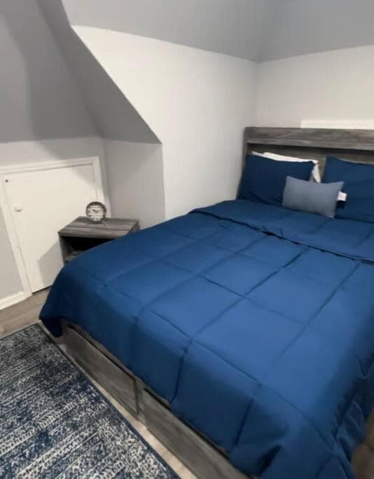 Cozy Studio with 1 Bed & Comfy Sofa Bed