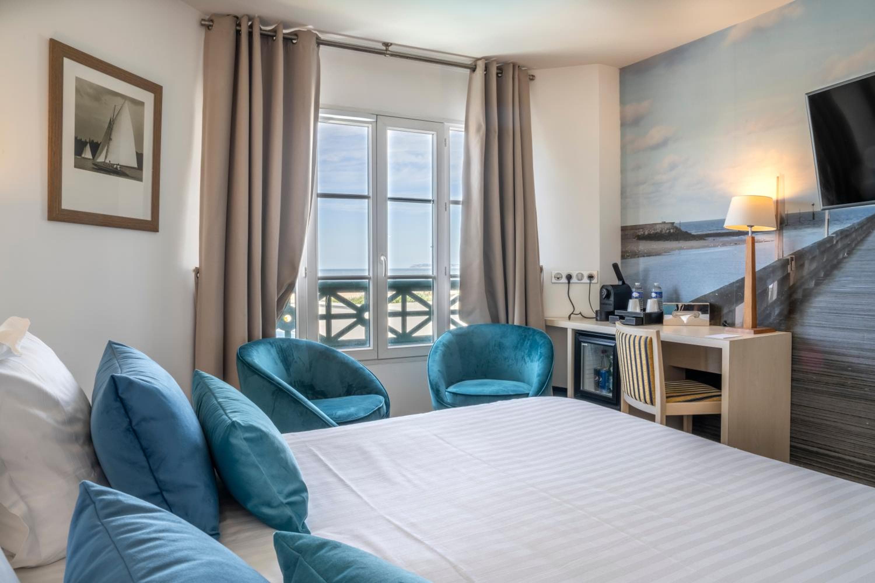 SOWELL HOTELS Le Beach