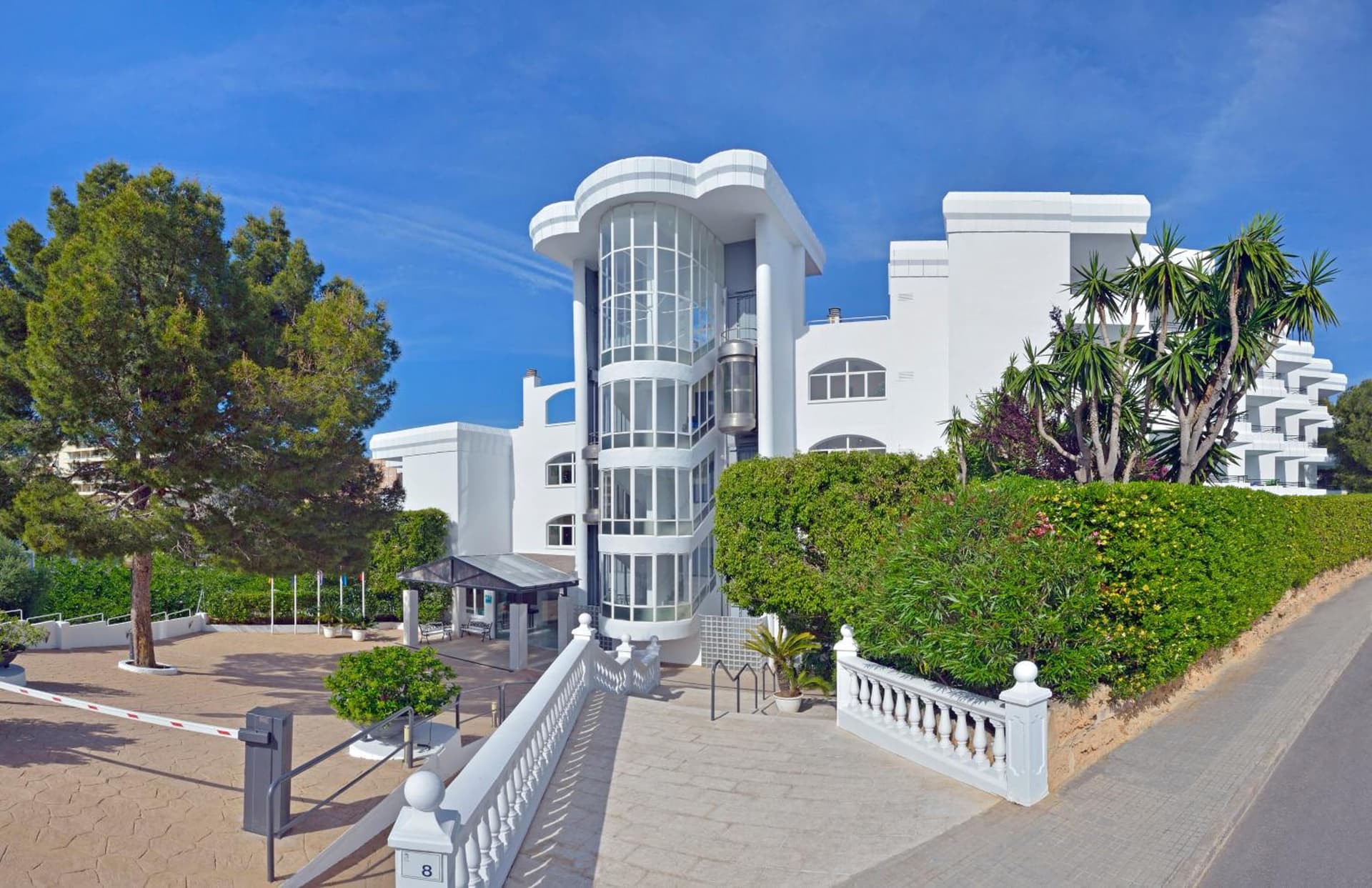 SOL by Meliá Lunamar Palmanova Apartamentos - Adults Only