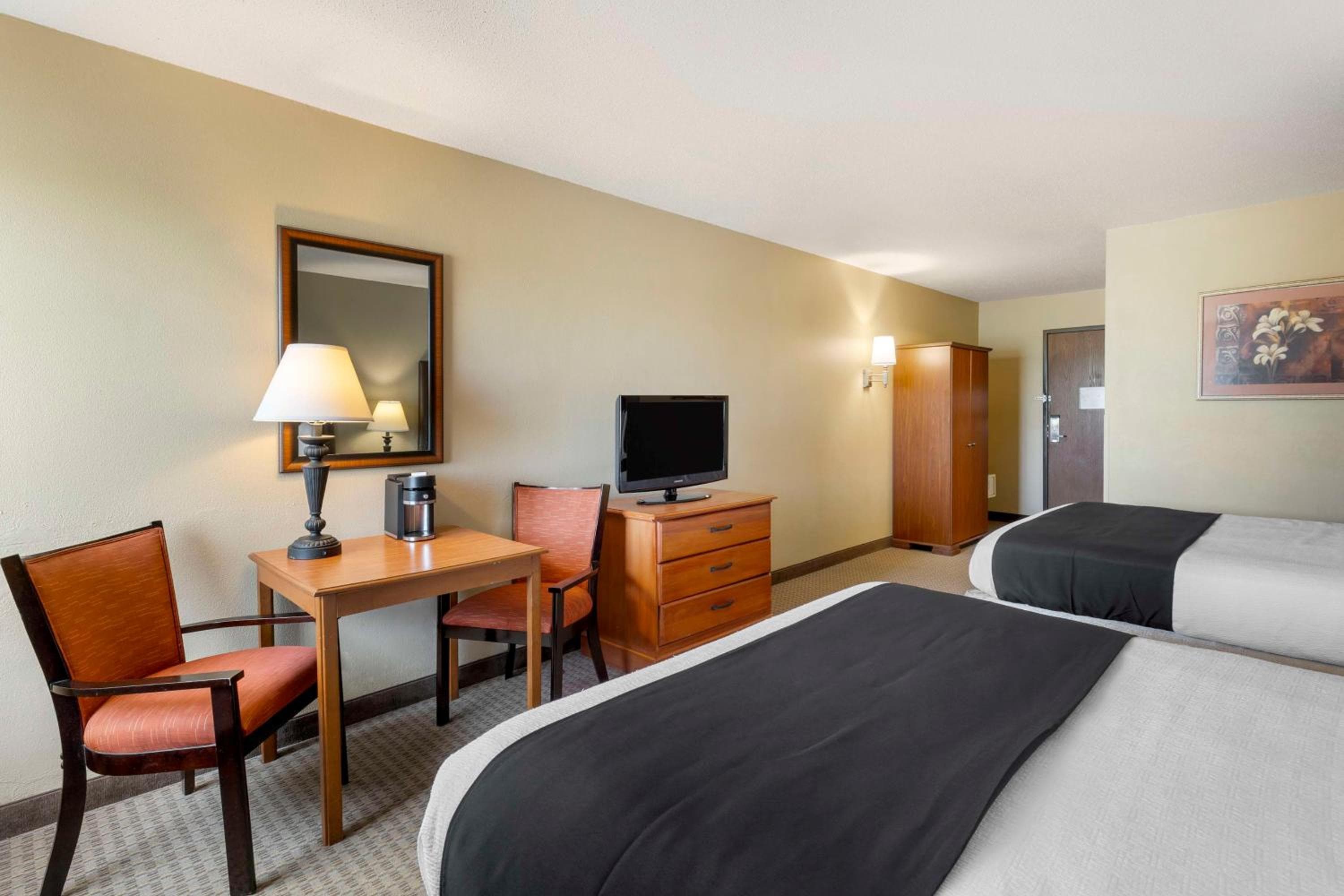 Best Western Plus The Charles Hotel