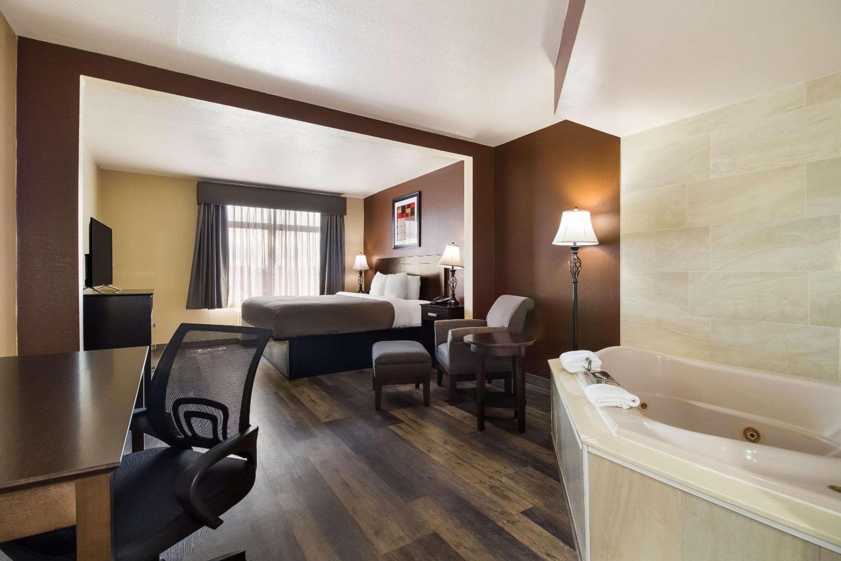 Quality Inn & Suites North Myrtle Beach