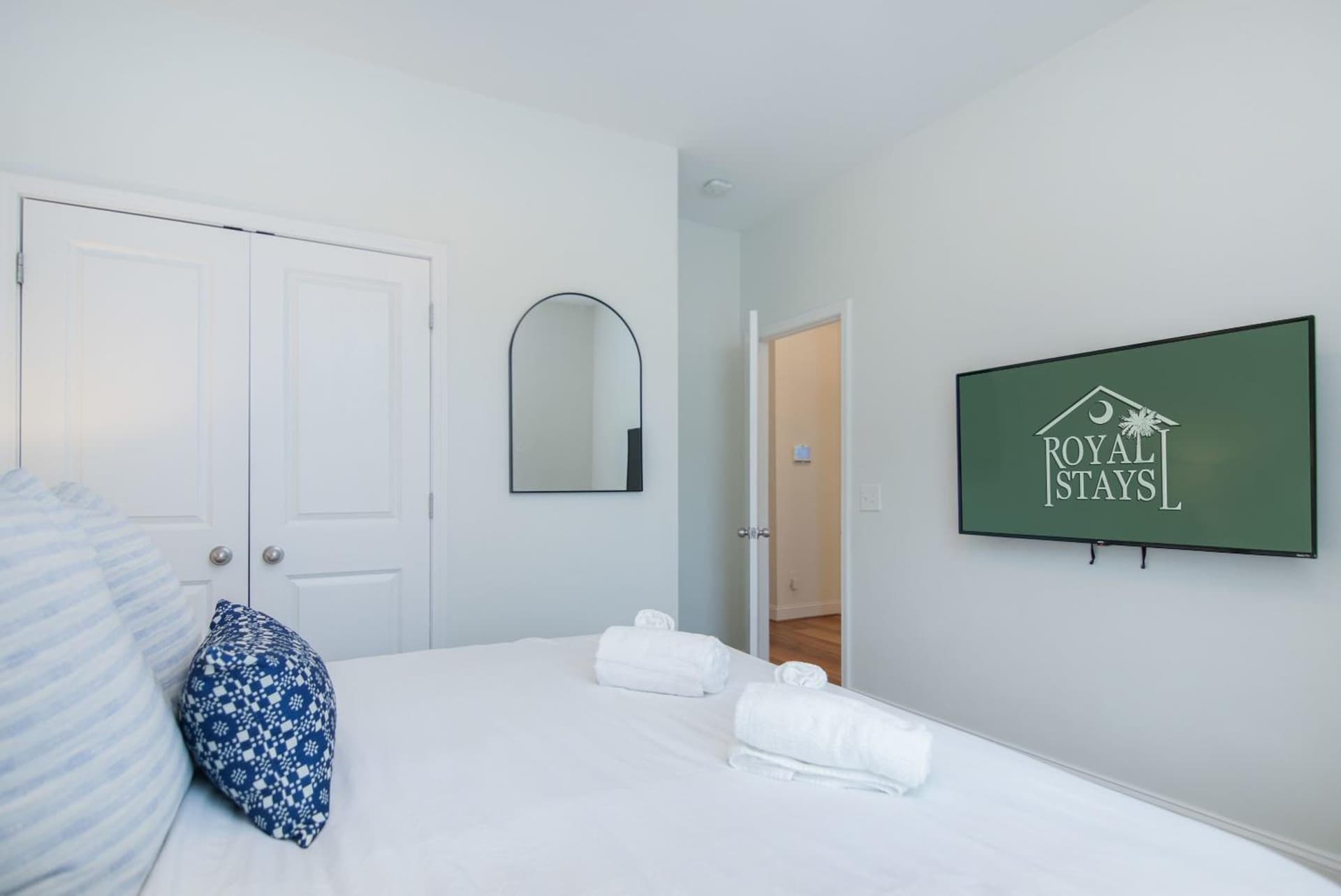 The Jade, Park Circle, Mins to Dwtn and Beaches