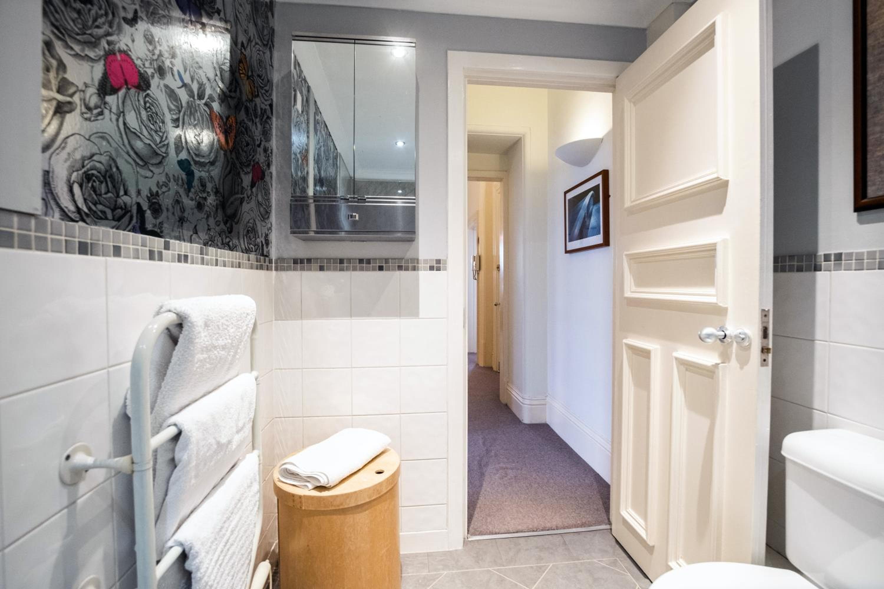 West George Street Apartment