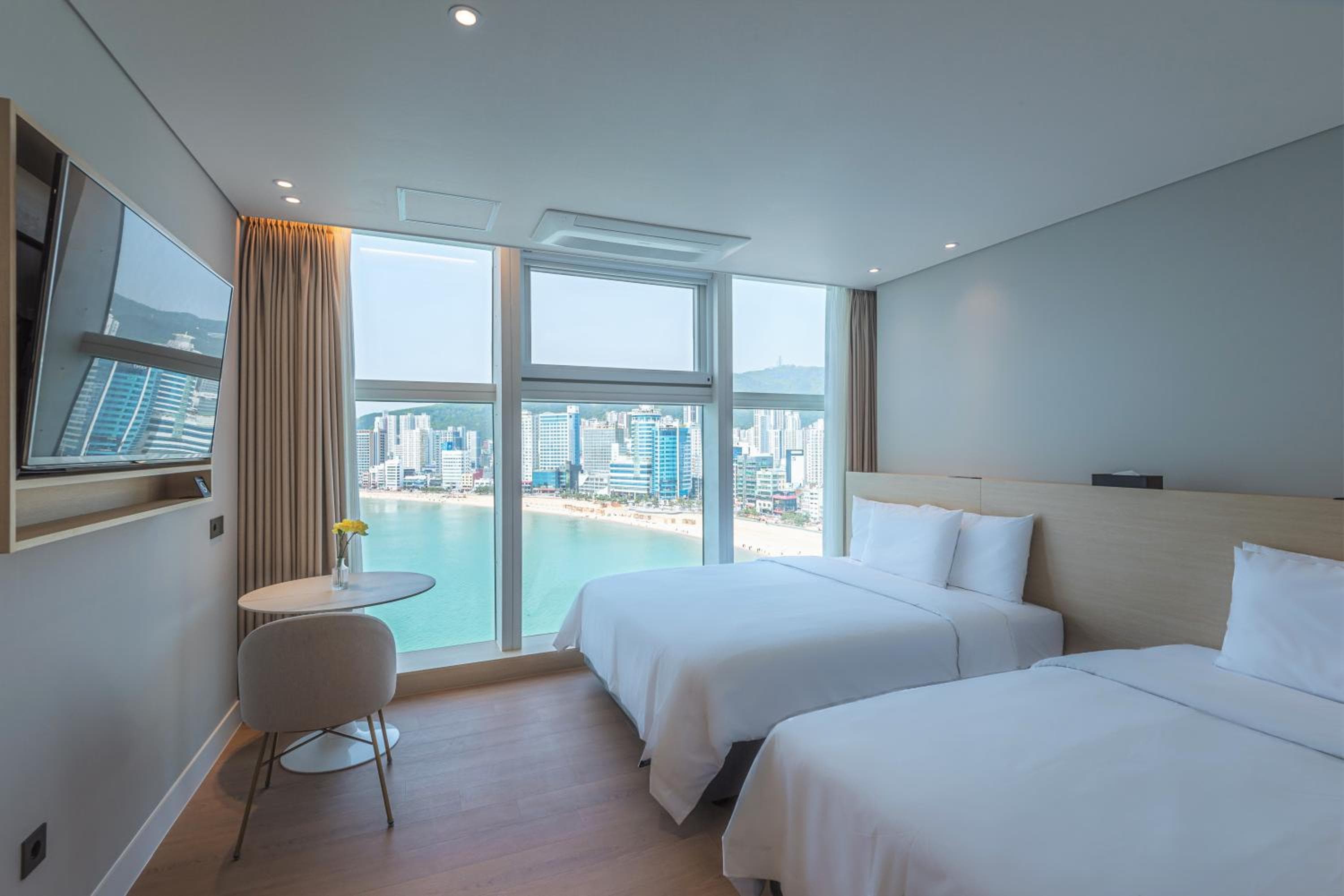 Hotel Marine view