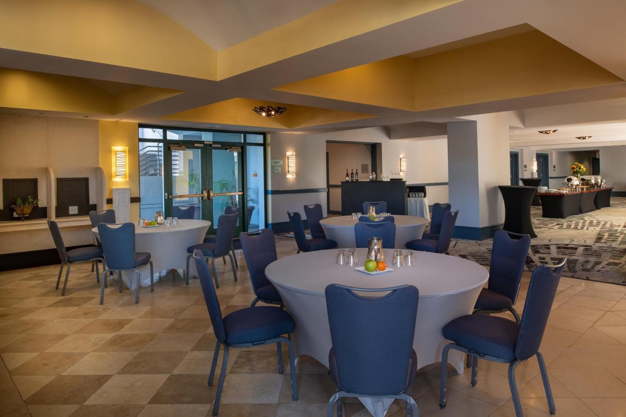 Crowne Plaza Cabana Hotel by IHG