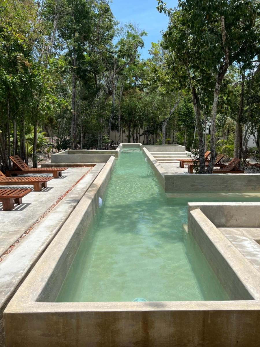 swimming pool