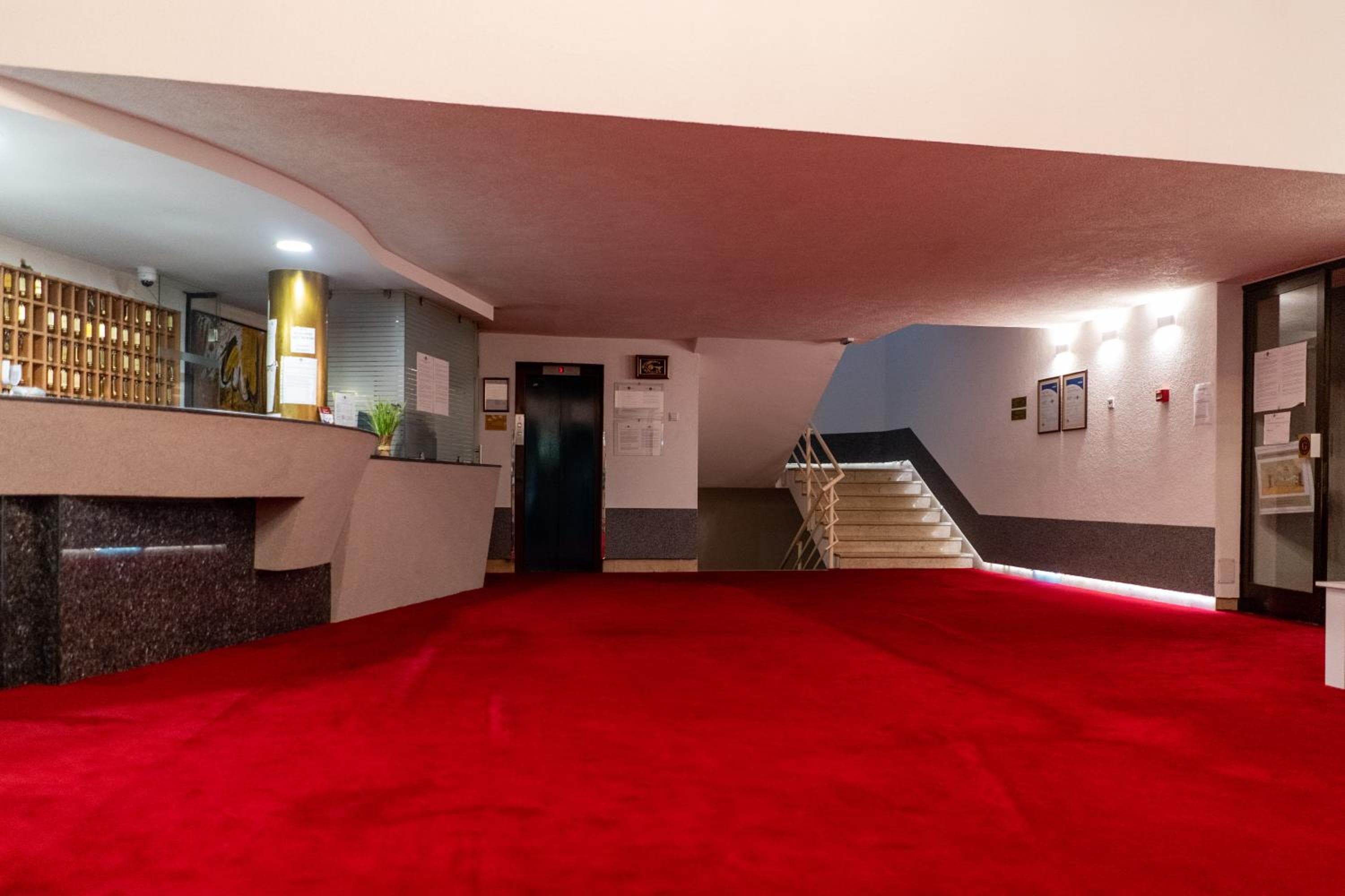 Hotel Grand