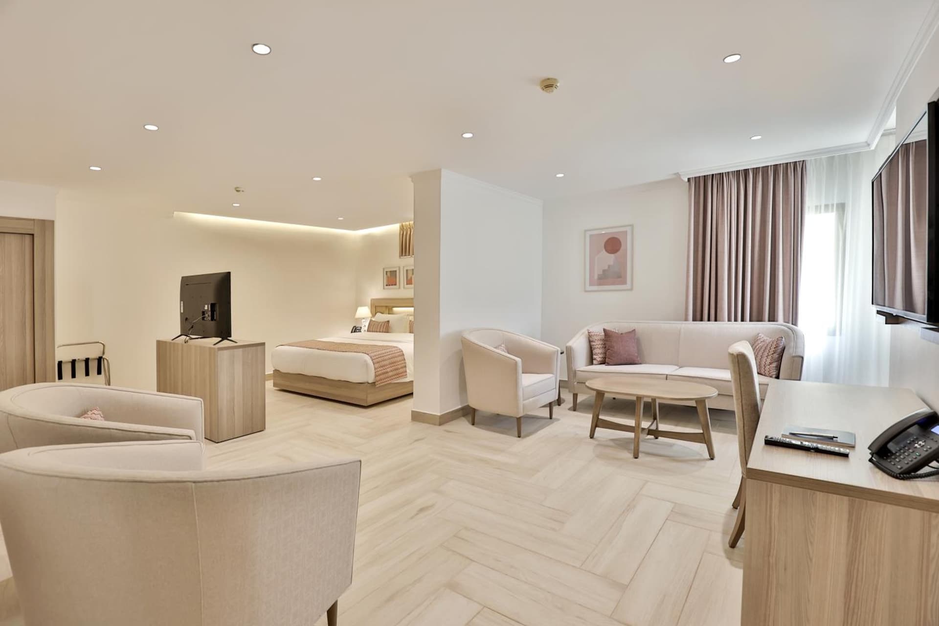 Lavanda Boutique Suites Tala Bay