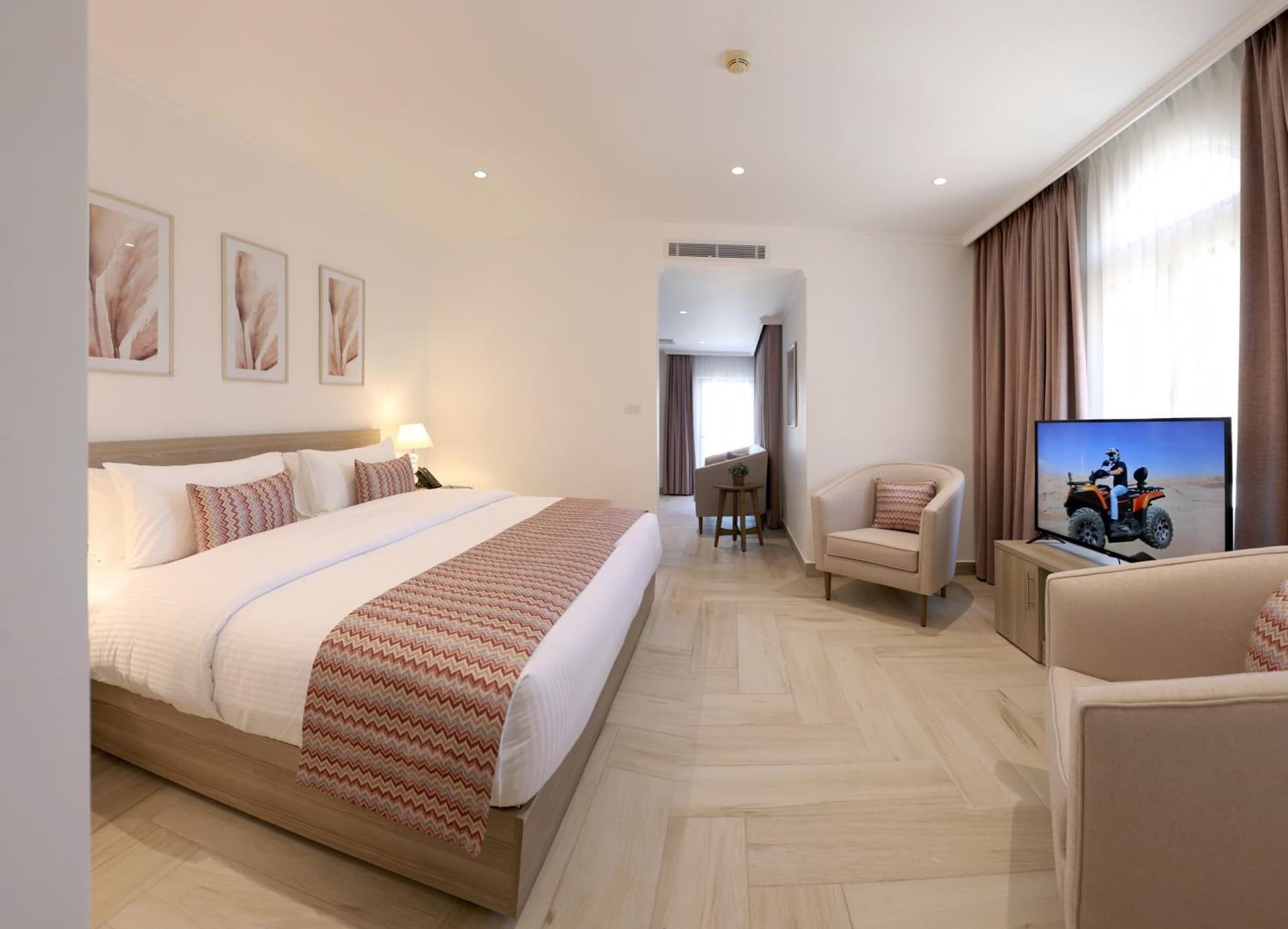 Lavanda Boutique Suites Tala Bay