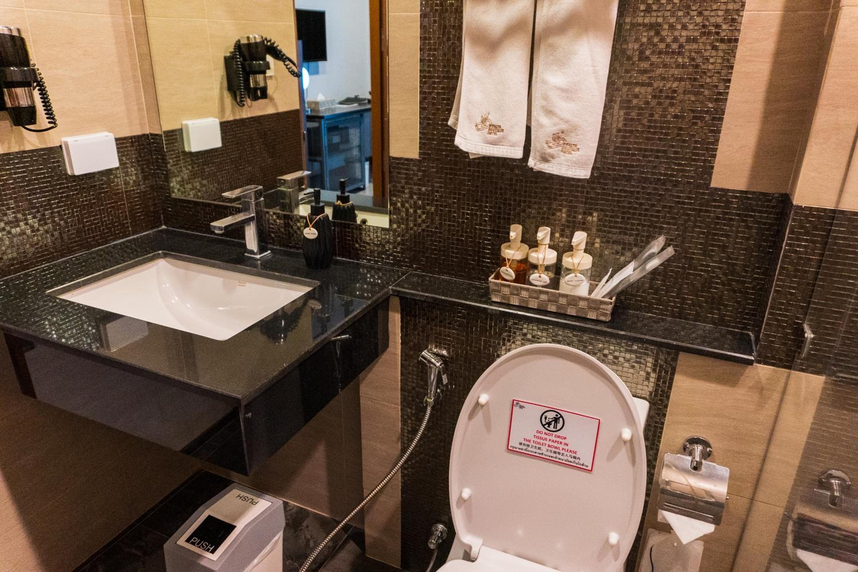 Wealth Boutique Hotel Chiang Mai