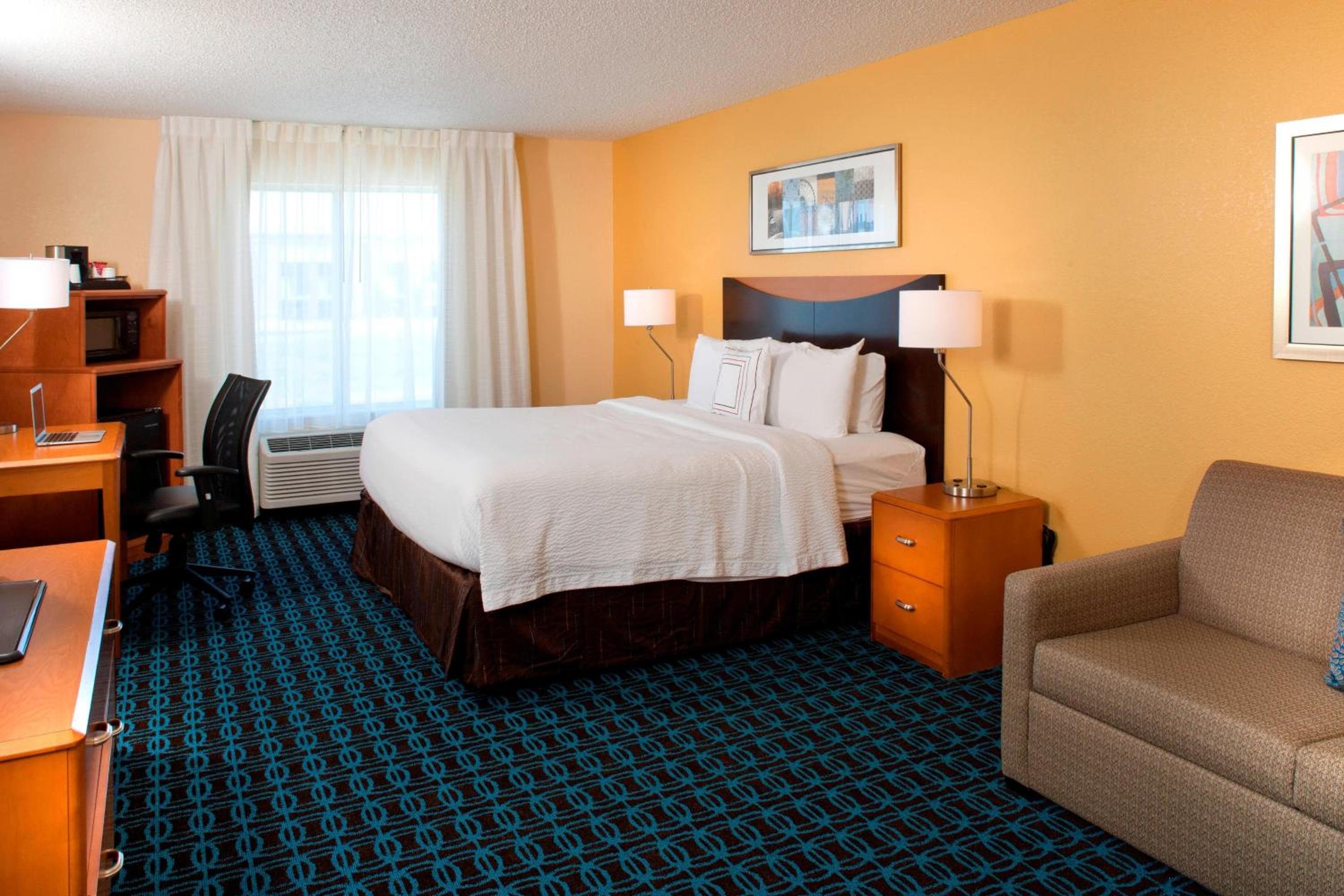 Fairfield Inn & Suites by Marriott Denver Tech Center/ South