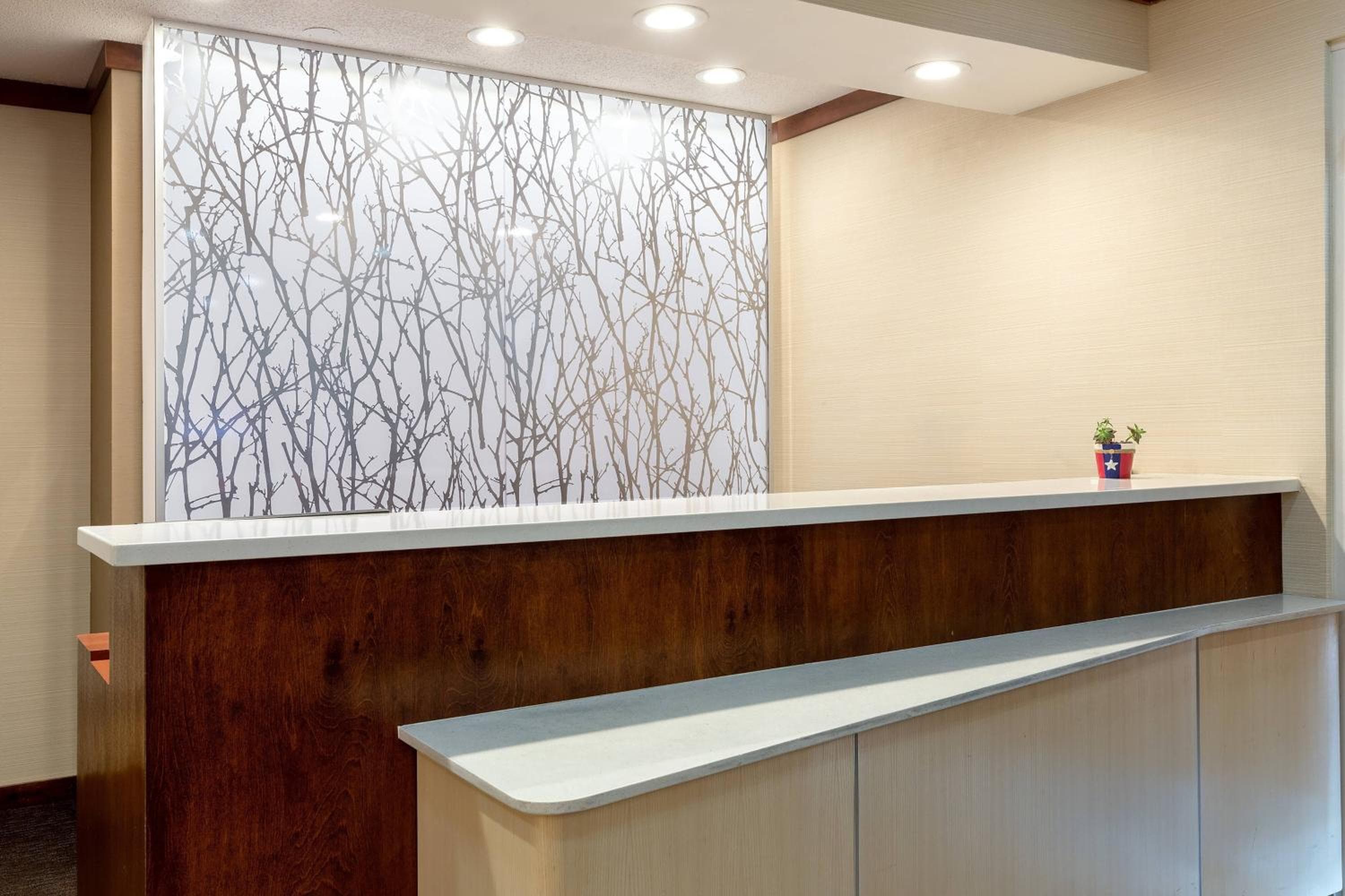 Fairfield Inn and Suites Austin South