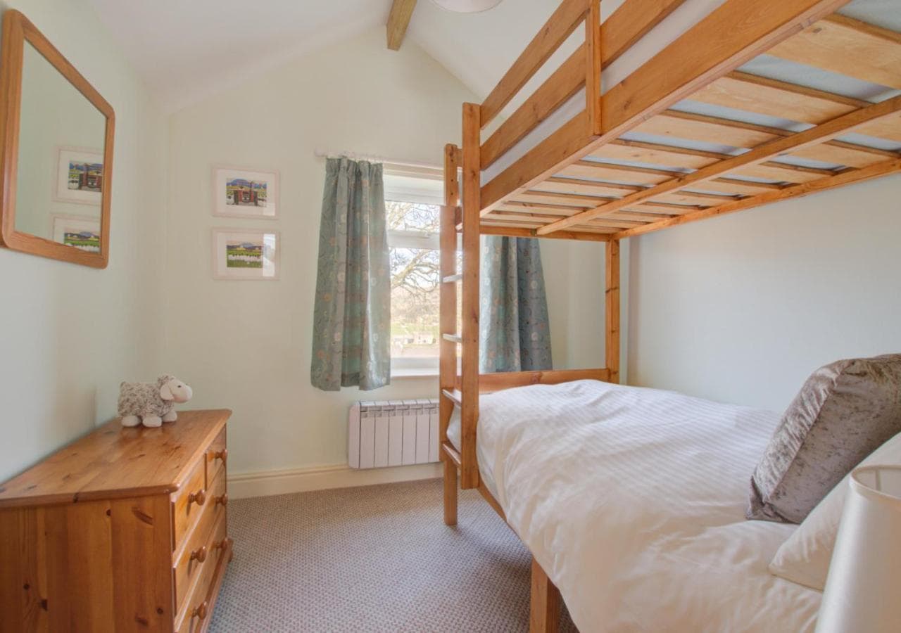 2 Bed in Gayle oc-ds912