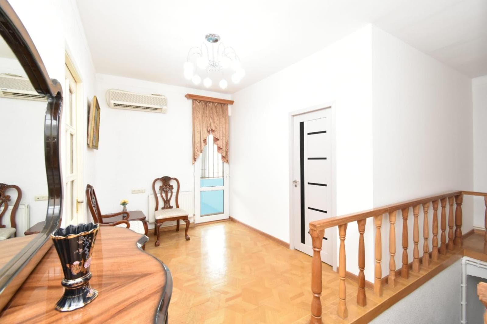 Guesthouses Opera
