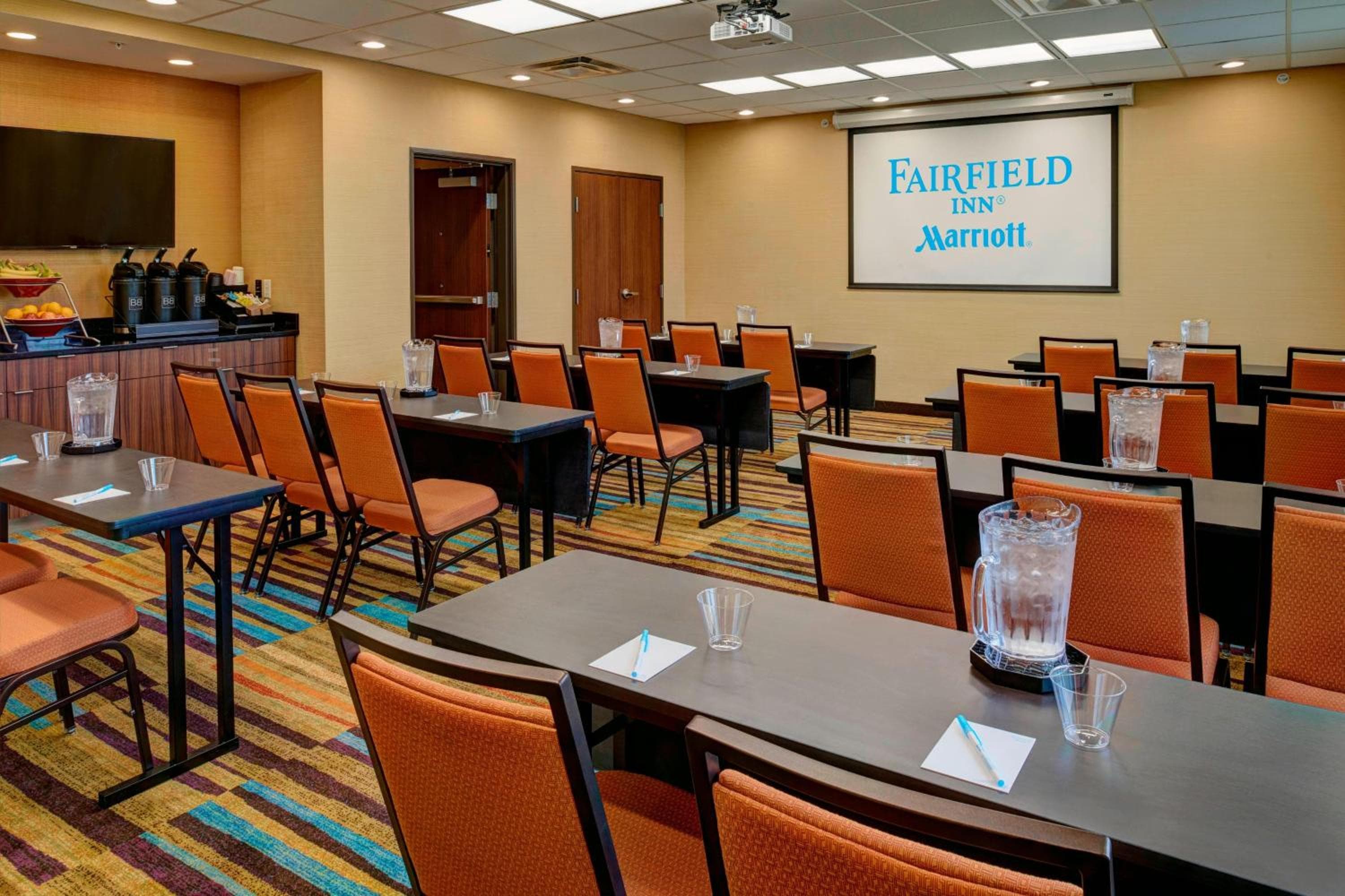 Fairfield Inn & Suites by Marriott Detroit Troy
