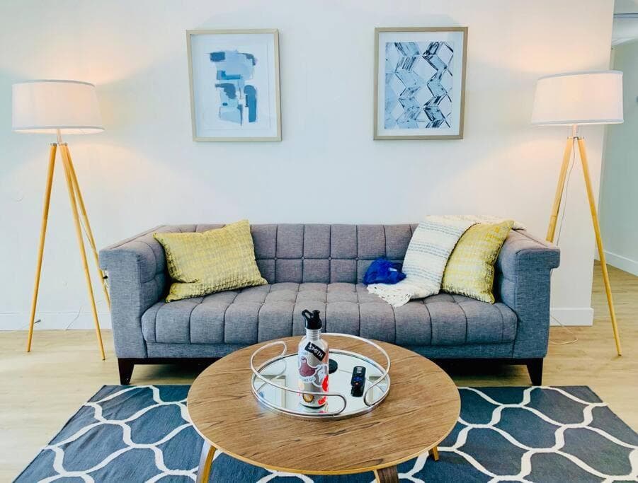 Primo Old Town Location w/ Heated Pool