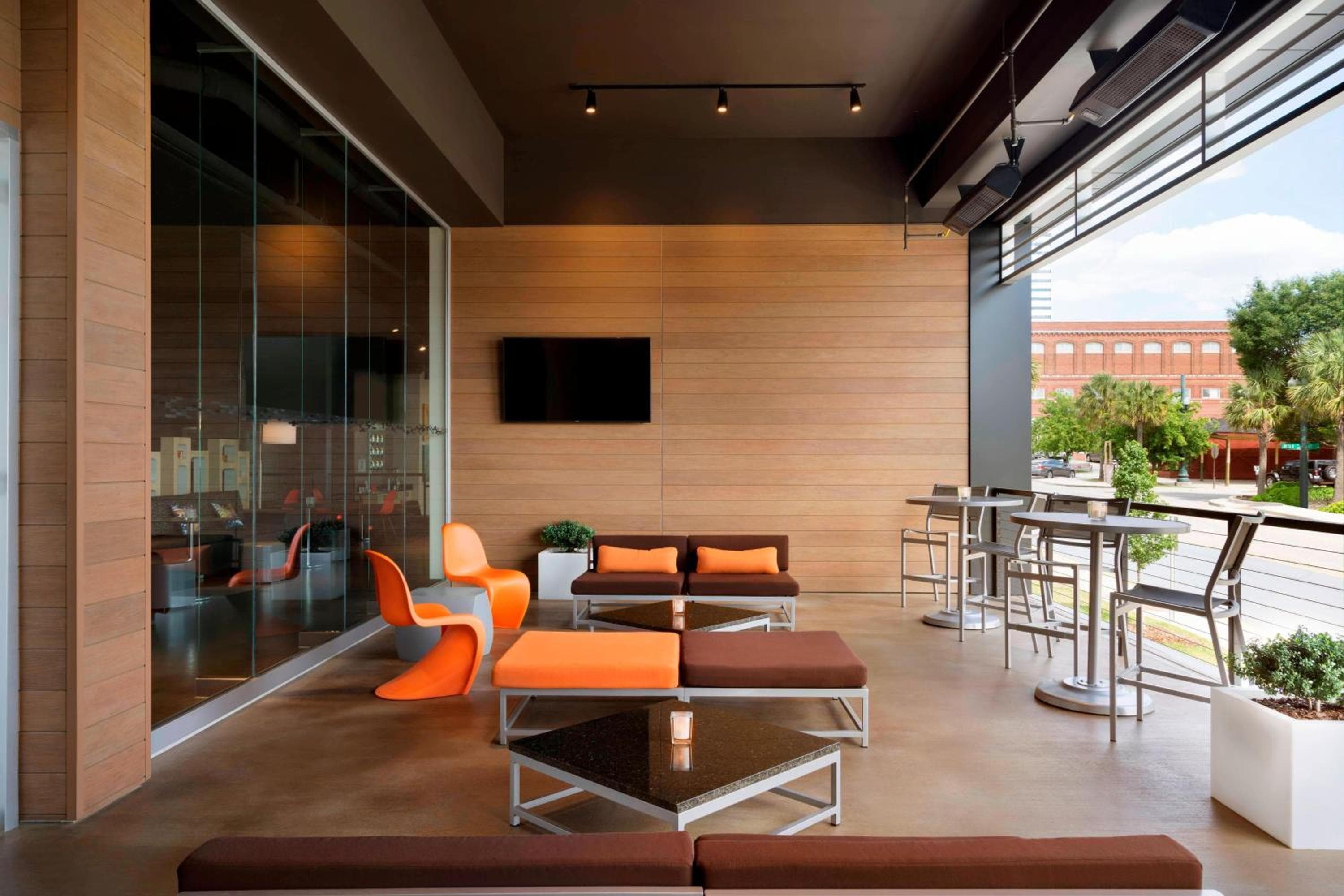 Aloft by Marriott Columbia Downtown