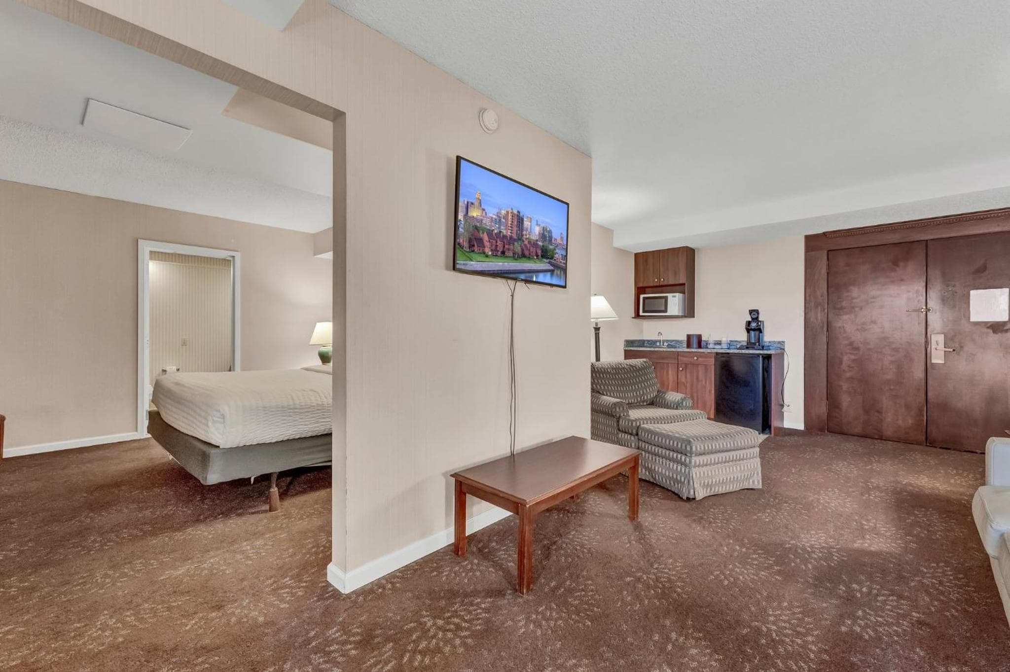 Buffalo Airport Hotel