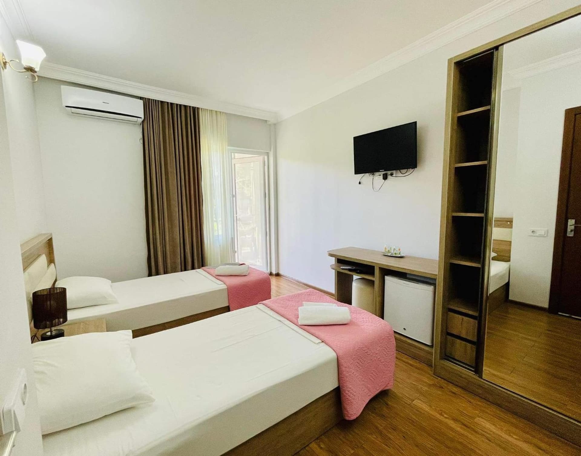 Sea Line Hotel