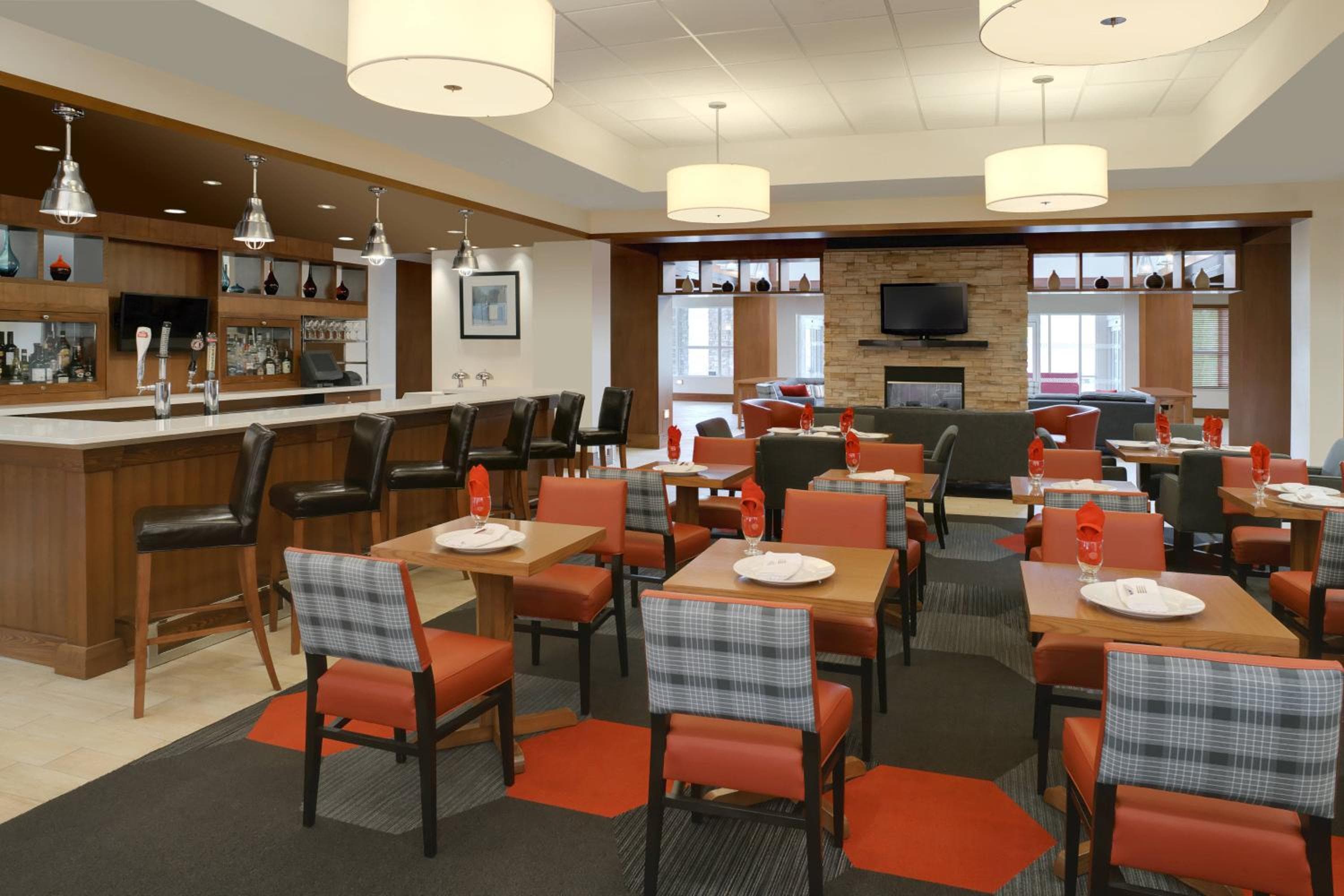 Four Points by Sheraton Cambridge Kitchener, Ontario