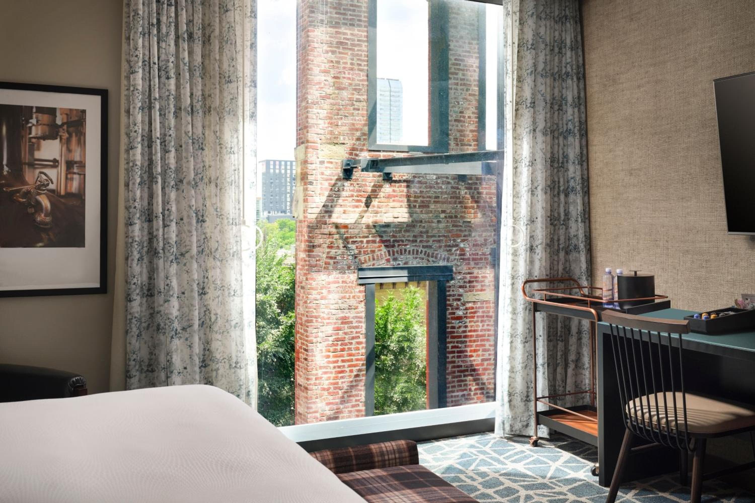 Hotel Distil, Autograph Collection