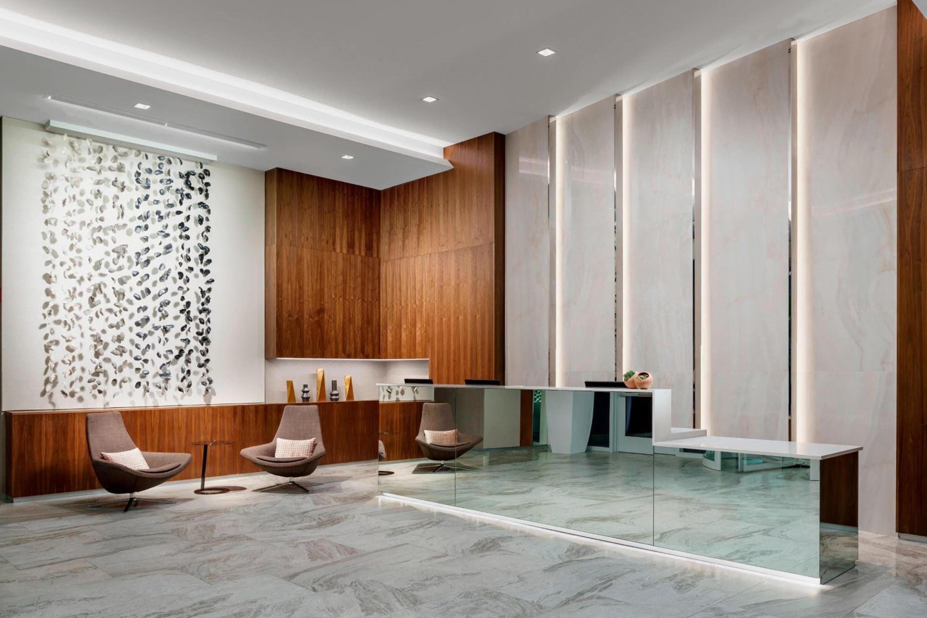AC Hotel by Marriott San Francisco Airport/Oyster Point Waterfront