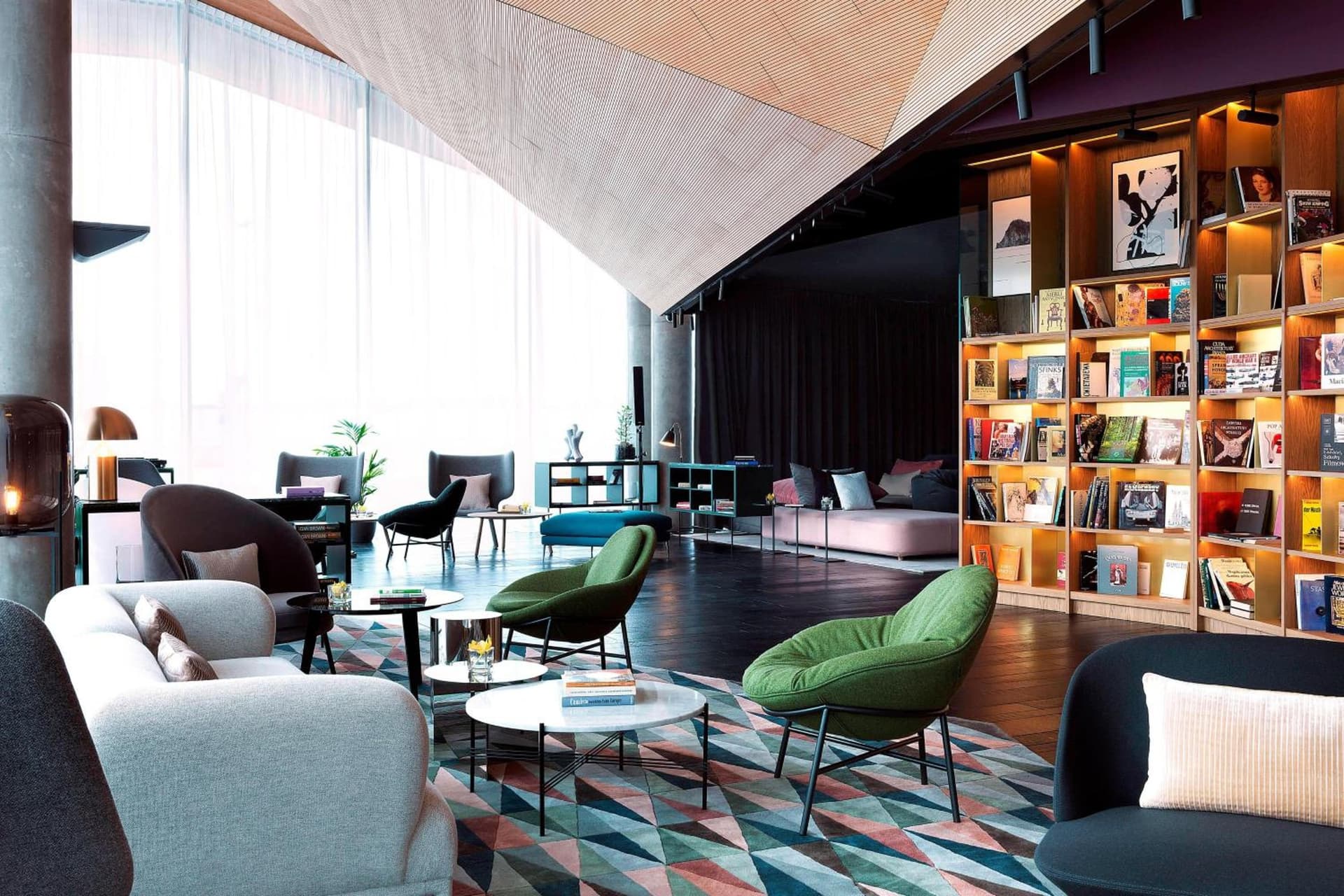 Renaissance Warsaw Airport Hotel