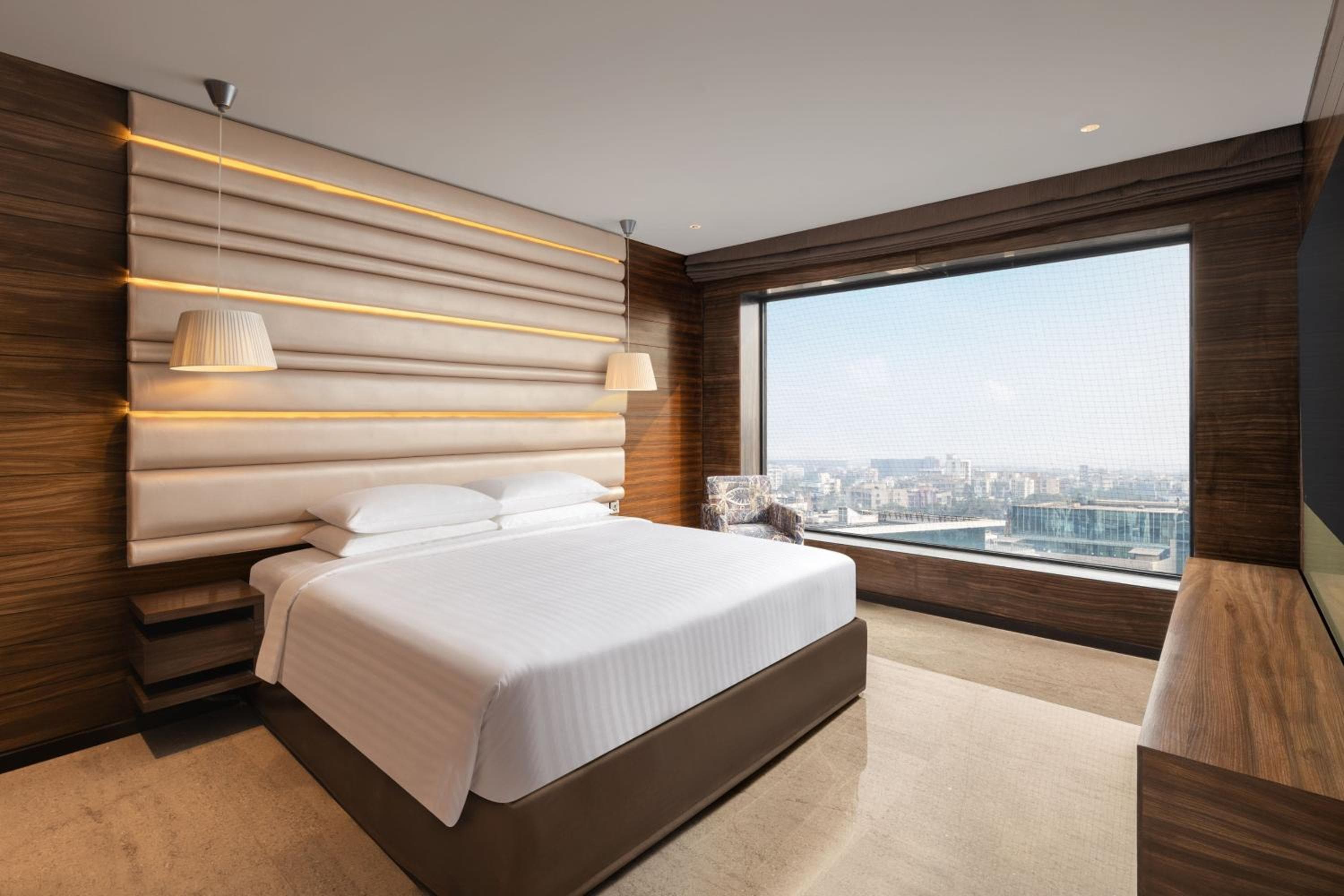 Courtyard by Marriott Mumbai International Airport