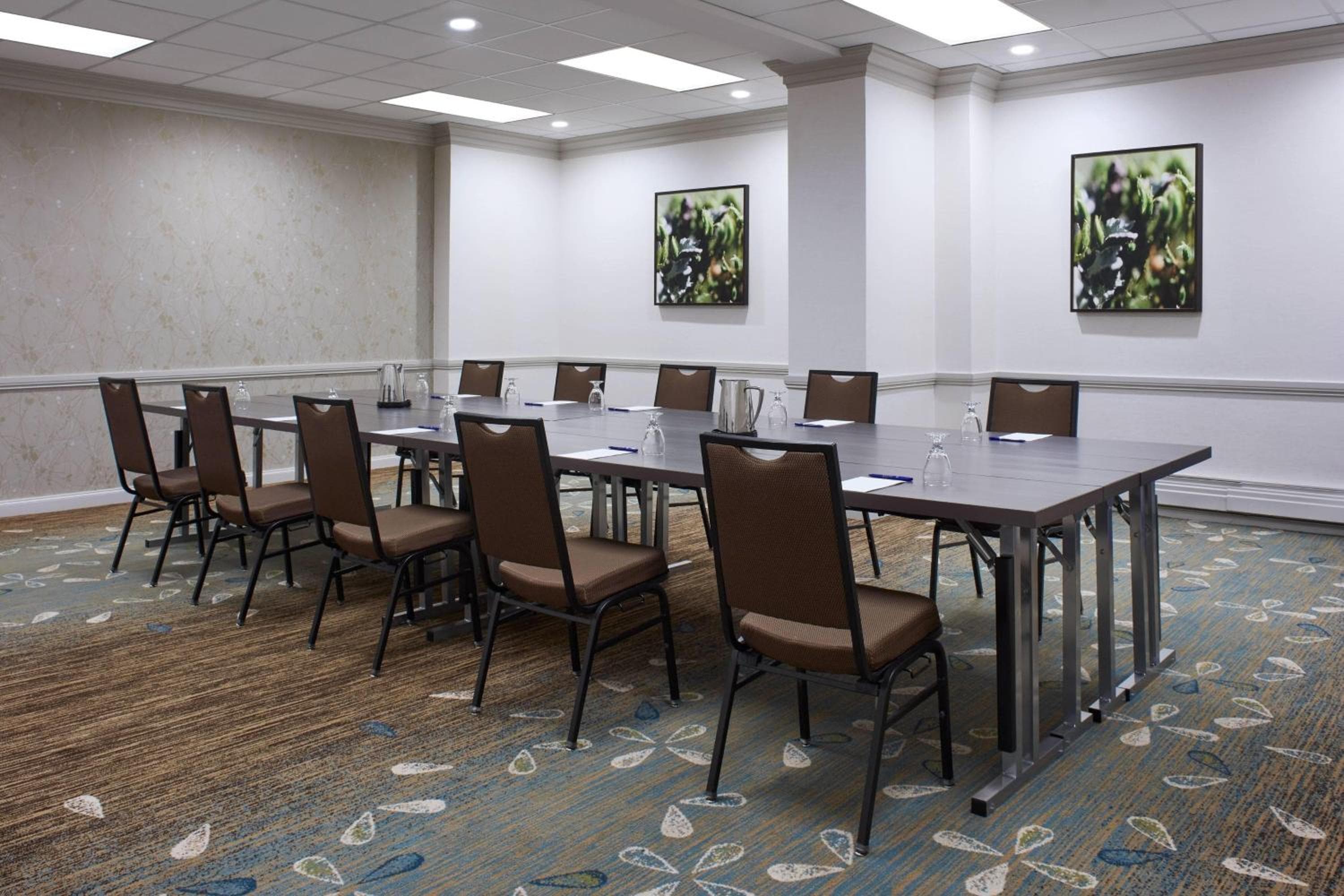 Delta Hotels by Marriott Winnipeg