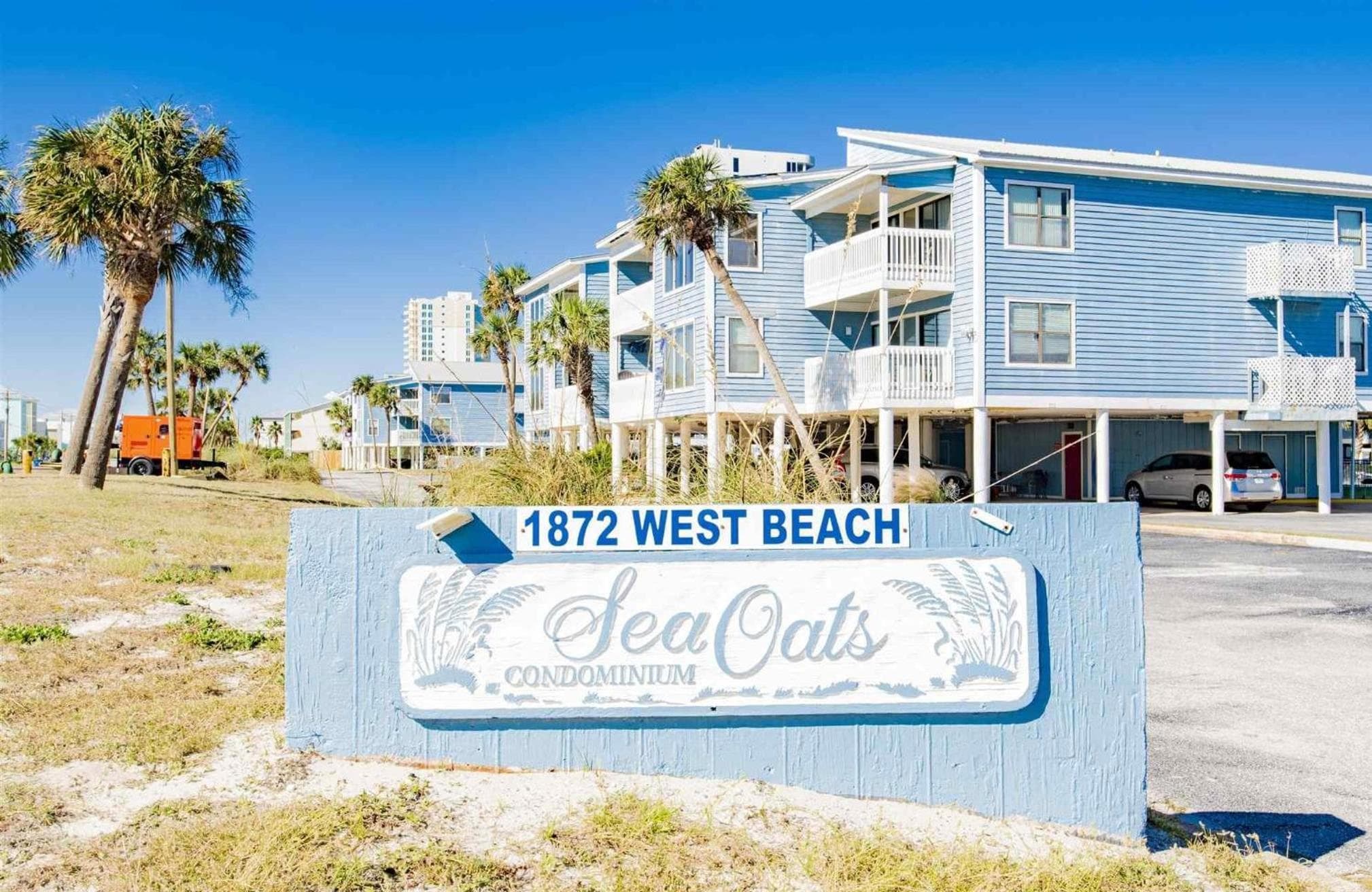 Sea Oats E202 by ALBVR - Pet Friendly Direct Lagoon Front Renovated 2BR, 2BA Condo, Outdoor Pools, Pier, and Dedicated Beach Access
