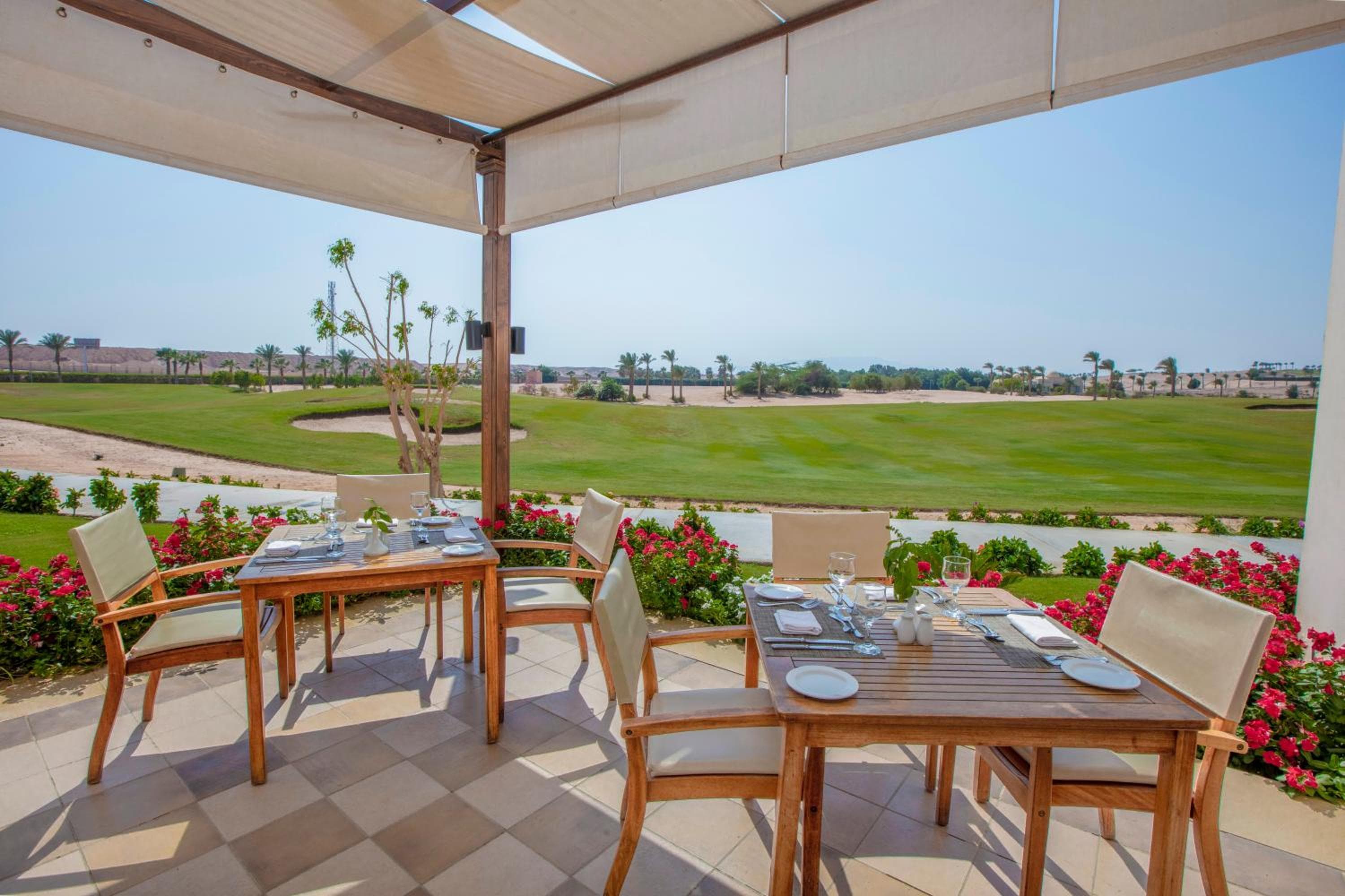 JAZ Neo Saraya Palms