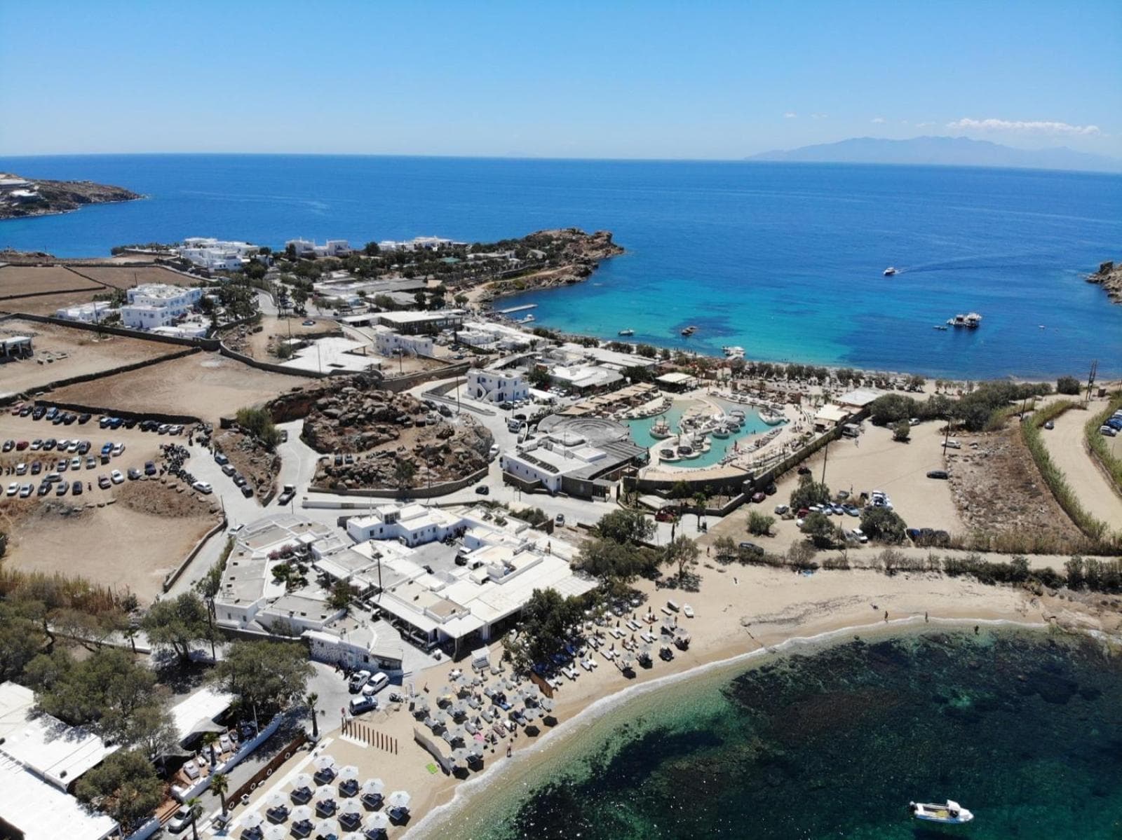 Agia Anna Beachfront Boutique