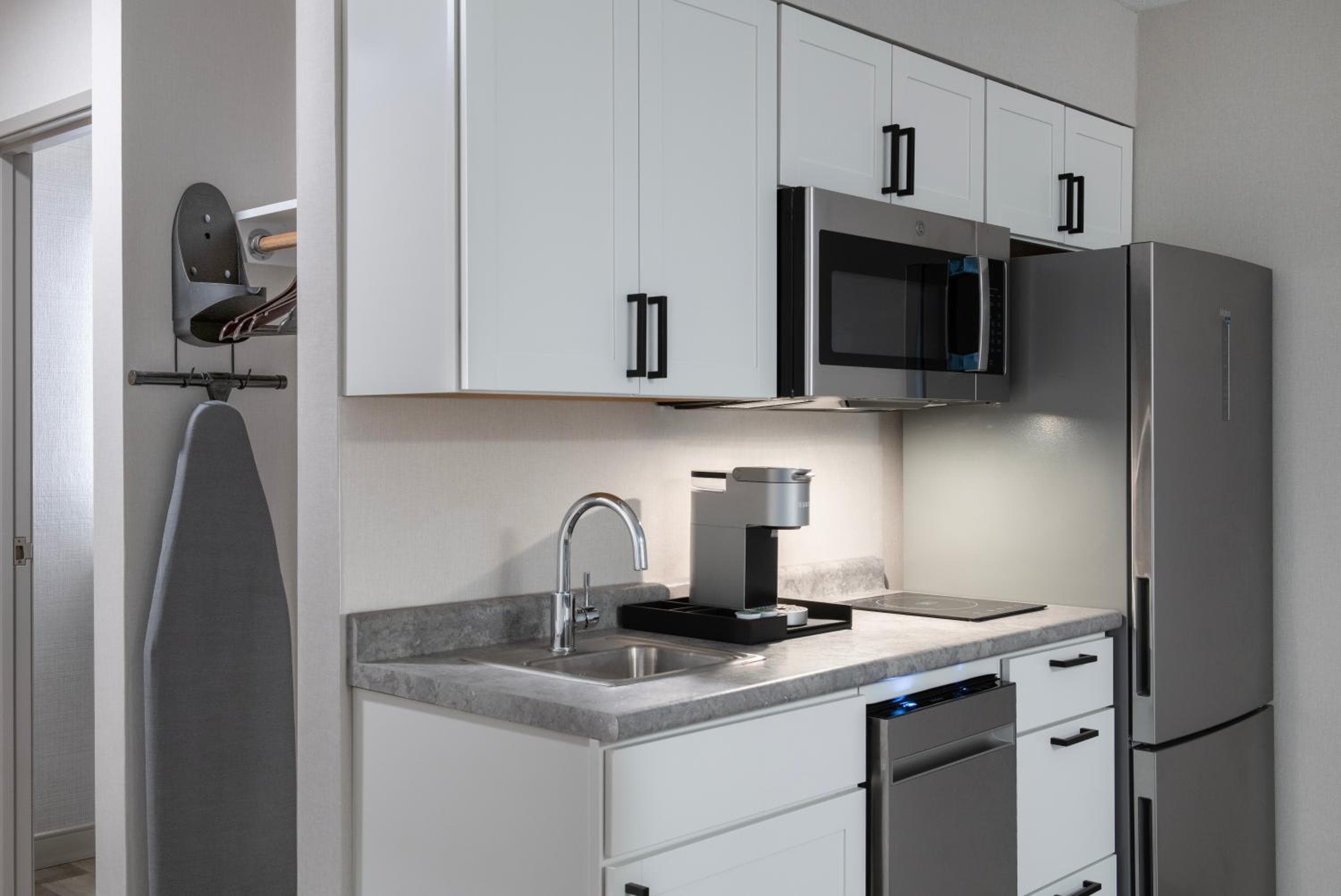 Holiday Inn Express South Burlington - Downtown by IHG