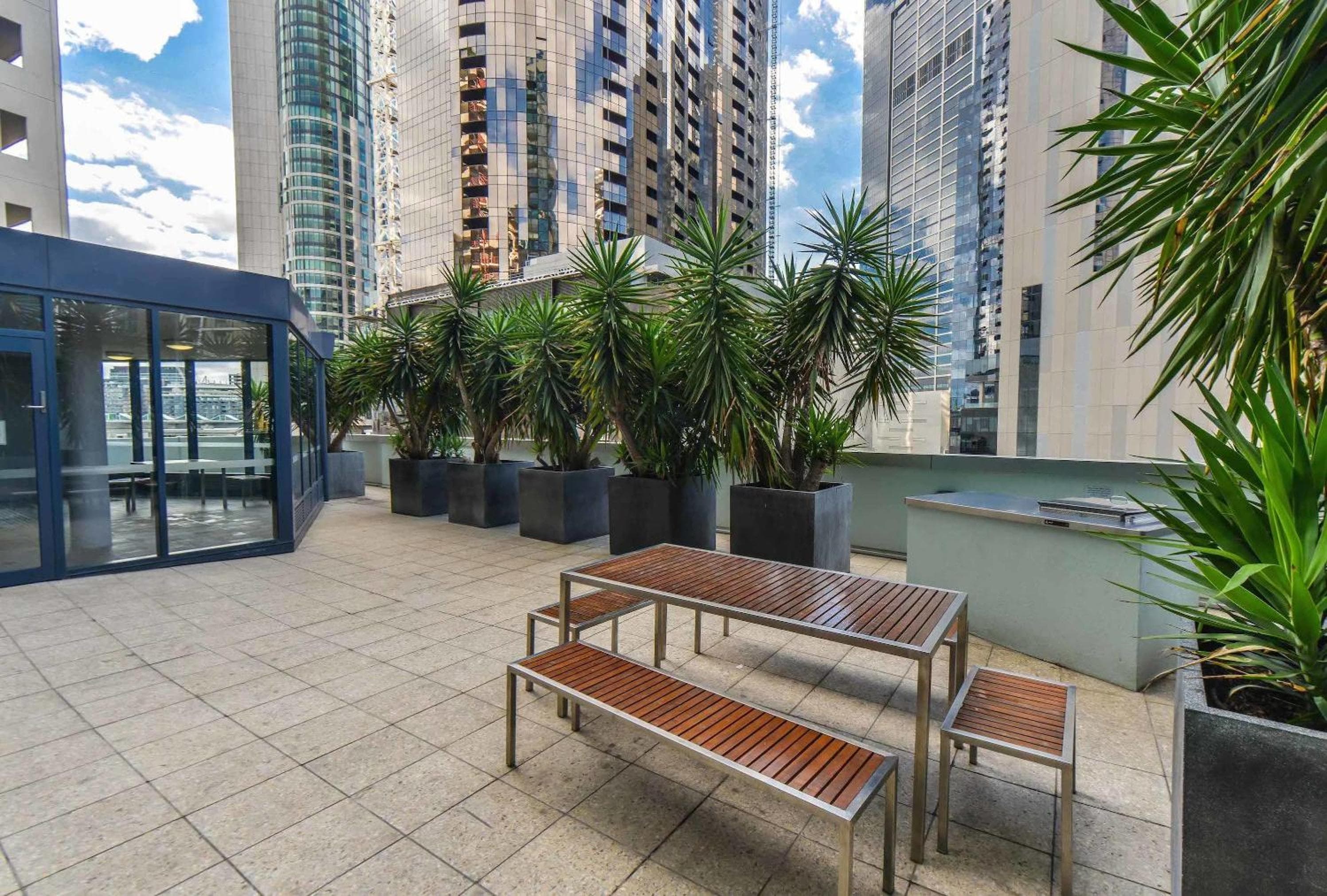 StayCentral - Cityviews on City Road Southbank