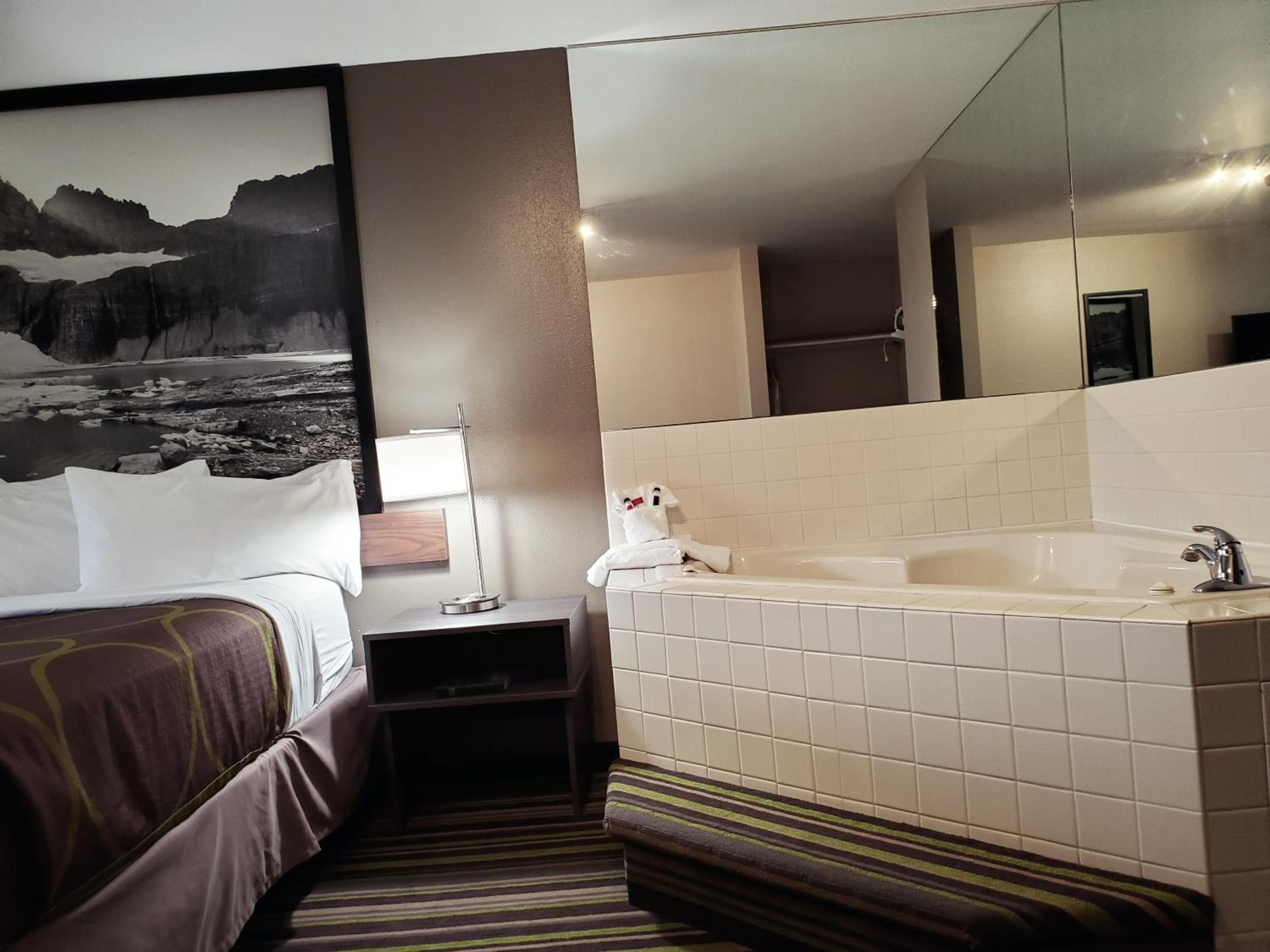 Super 8 by Wyndham Belgrade/Bozeman Airport