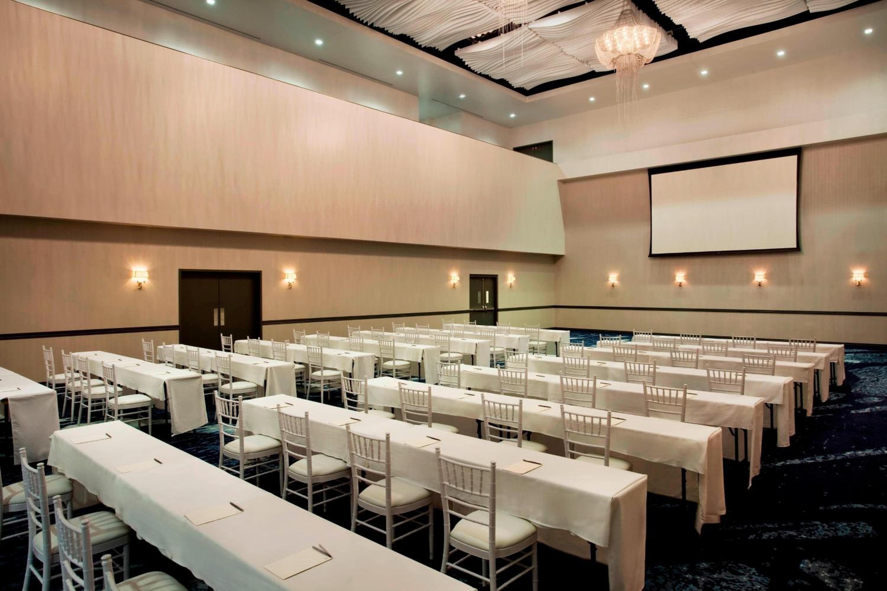 Sheraton Oklahoma City Downtown Hotel