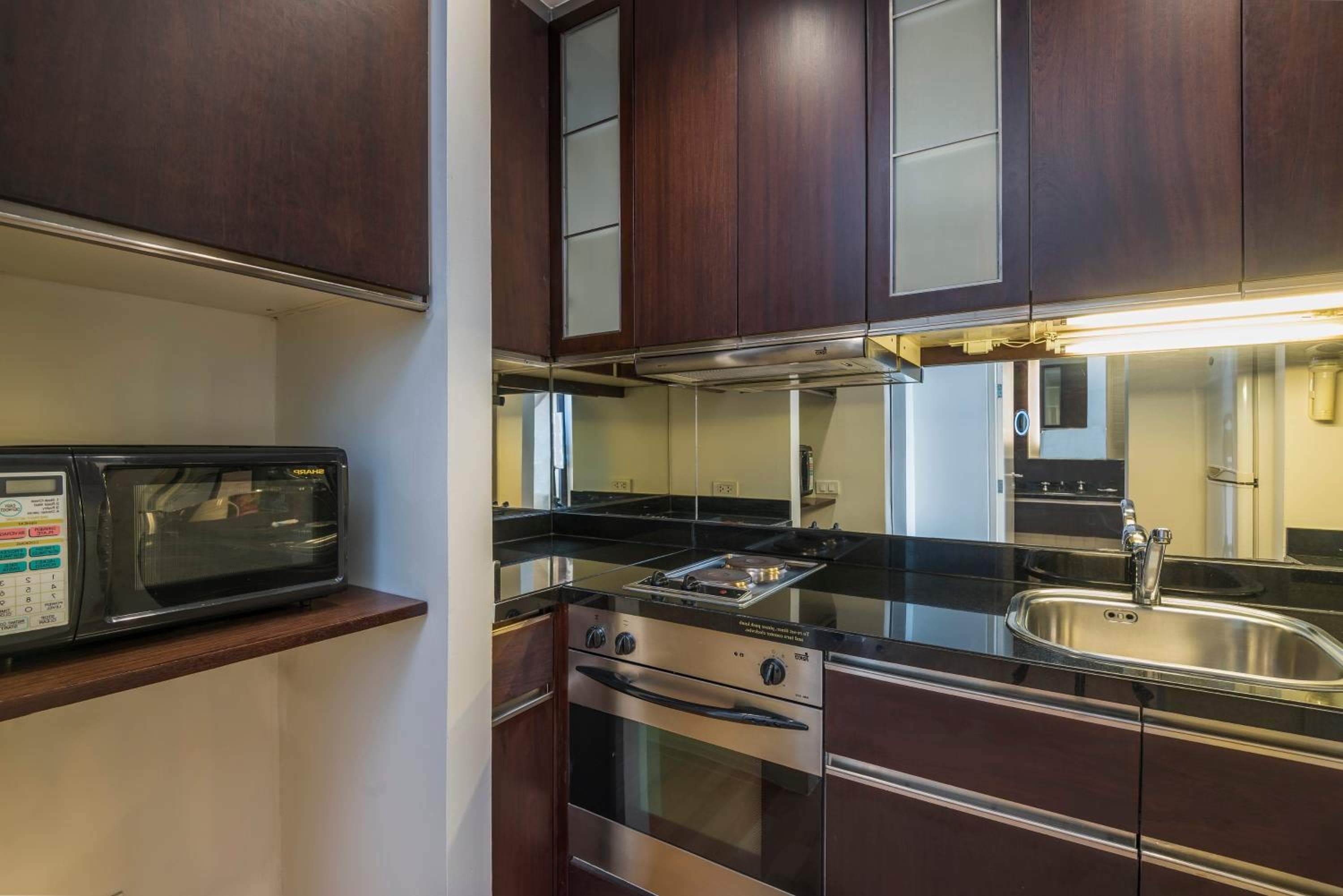 Emporium Suites by Chatrium