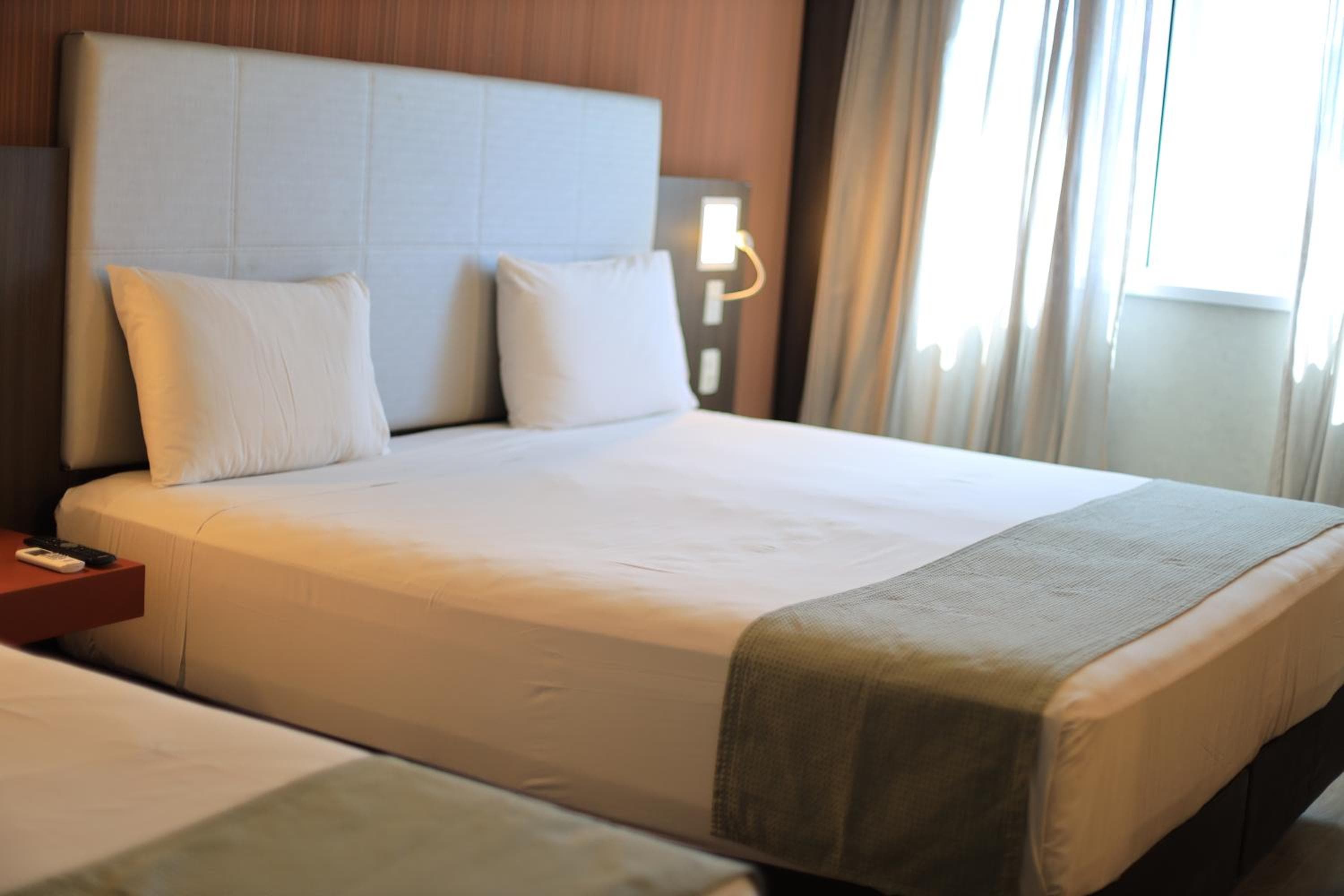 Esuites Hotel Recreio Shopping