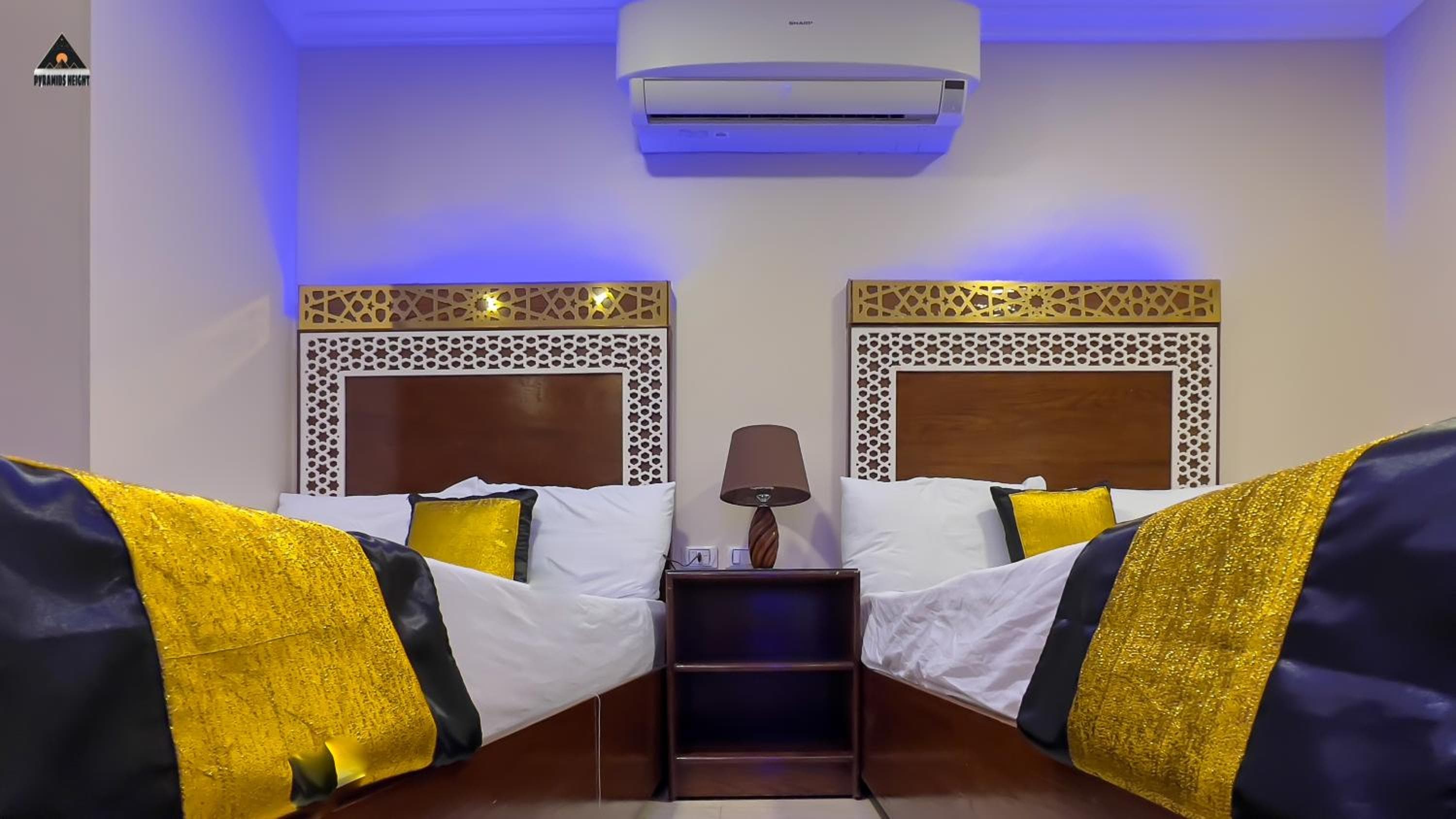 Pyramids Height Hotel & Pyramids Master Scene Rooftop