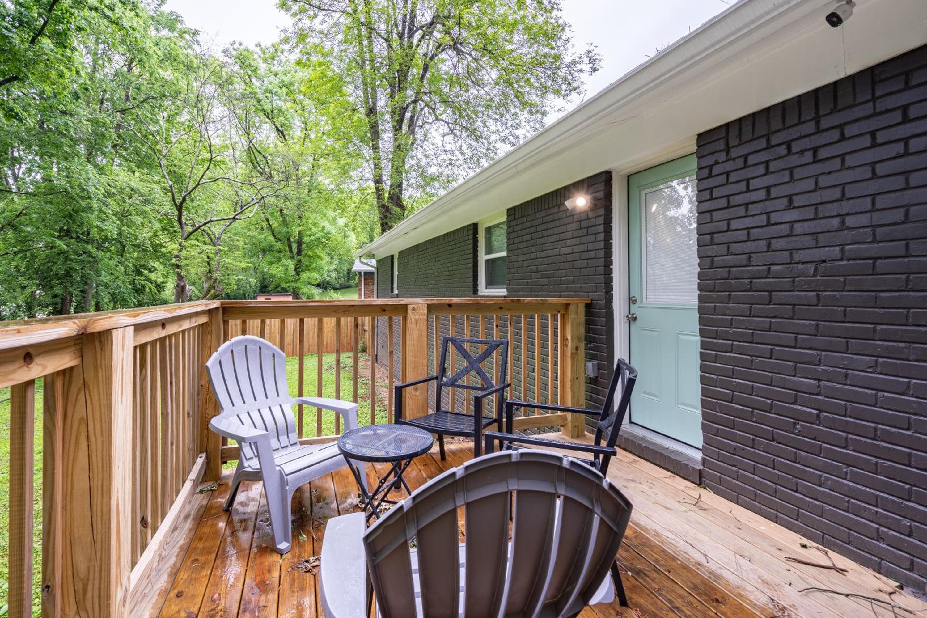 That Pleasant Home in Atlanta close to the Airport by Deity Villas