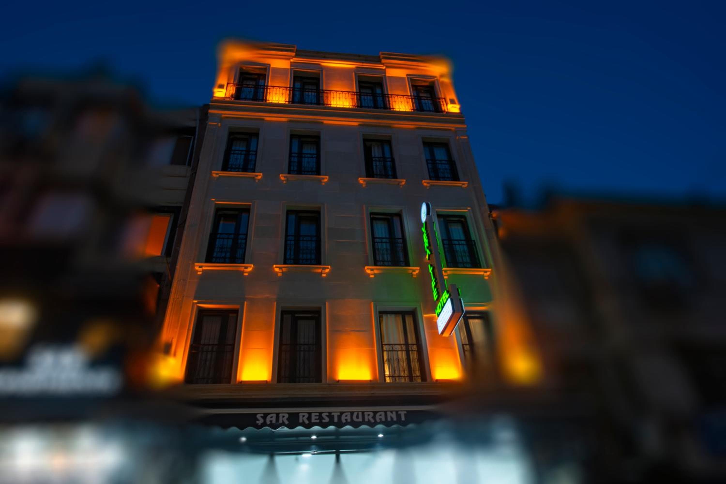 Vera Life Hotel