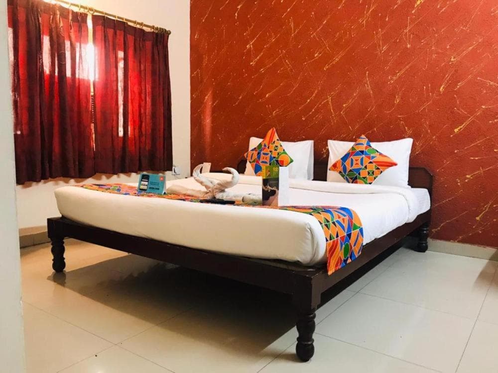 Hotel Singhasan House