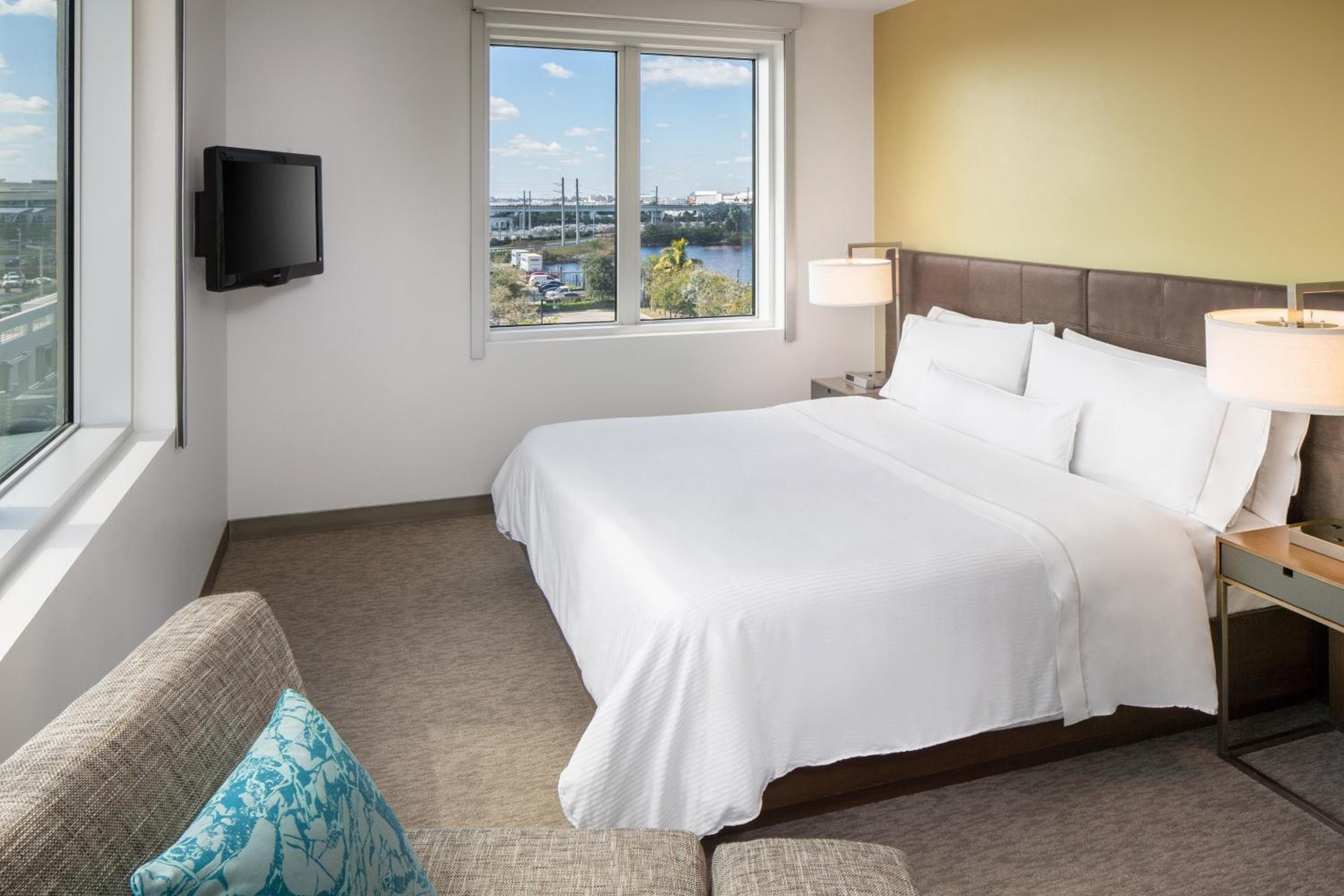 Element by Marriott Miami International Airport