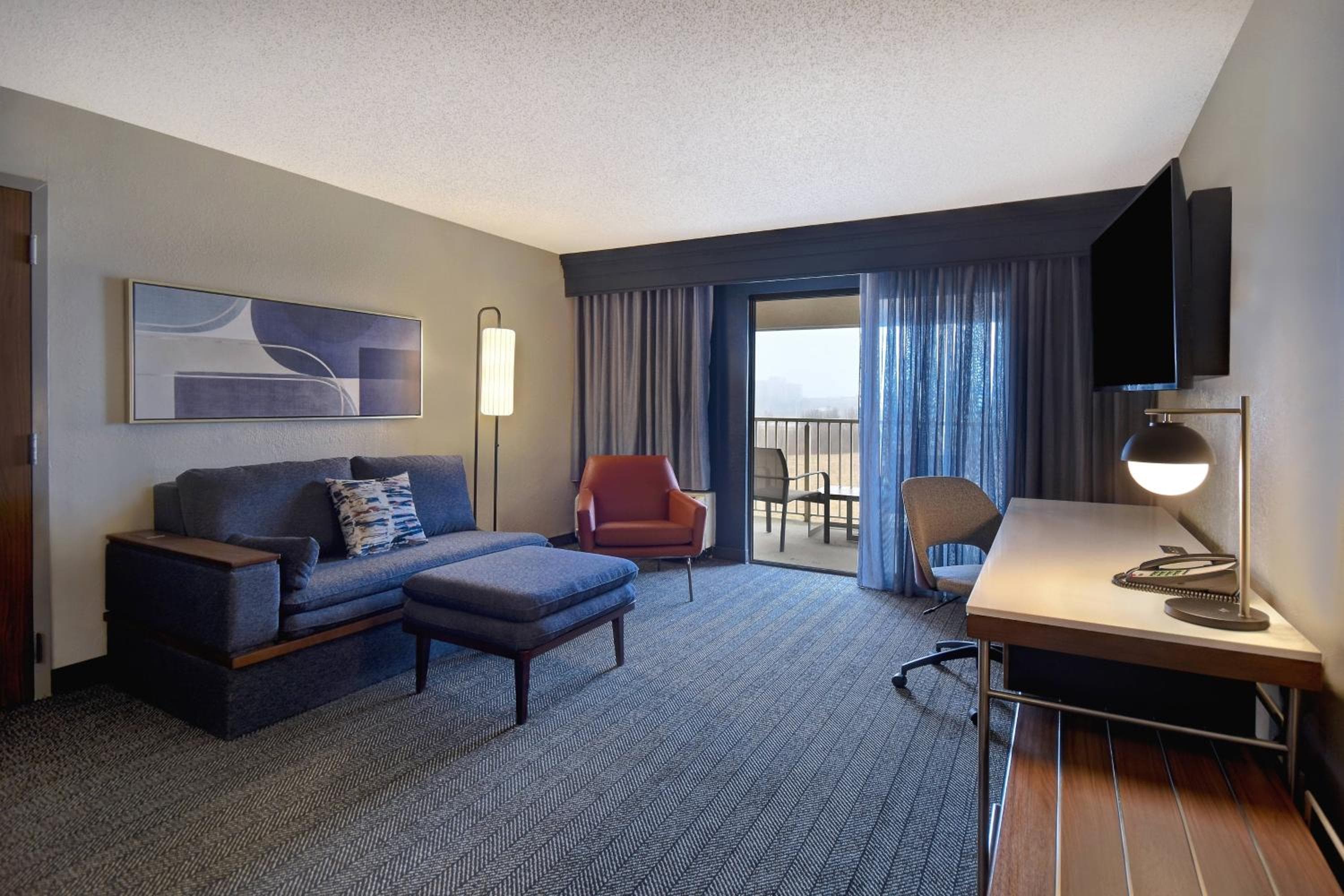 Courtyard by Marriott Cincinnati Airport
