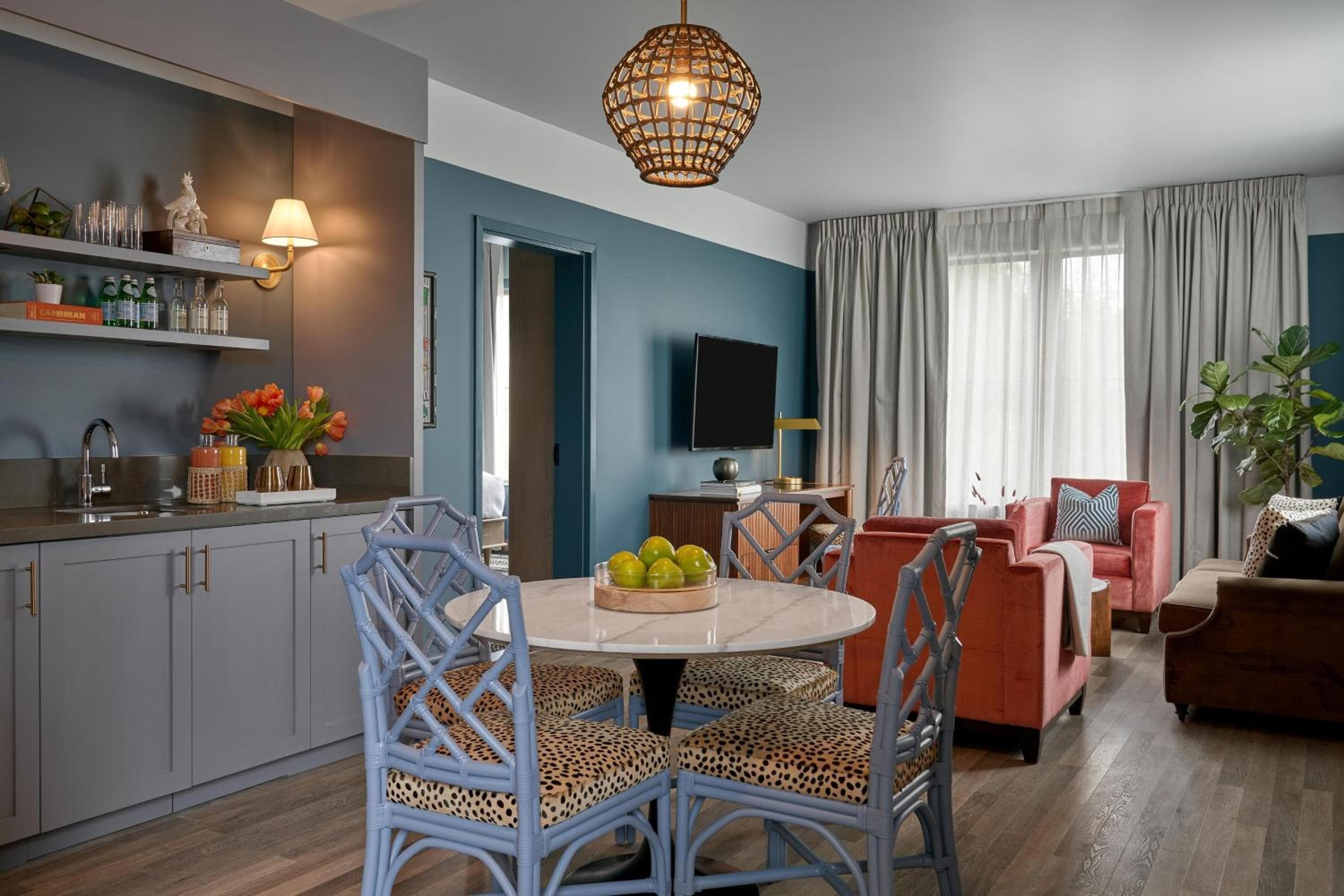 The Memphian, a Tribute Portfolio Hotel