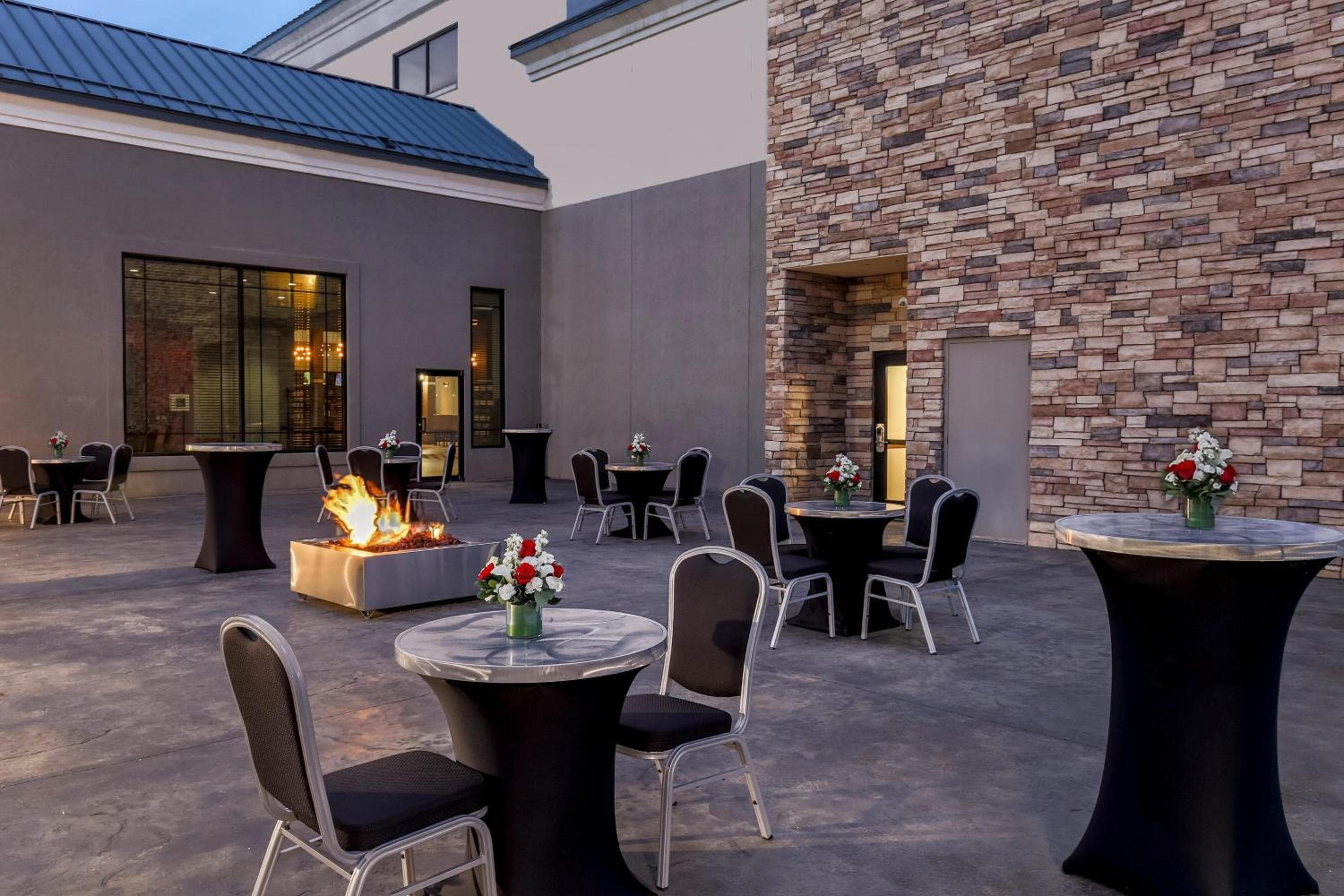Four Points Bentonville