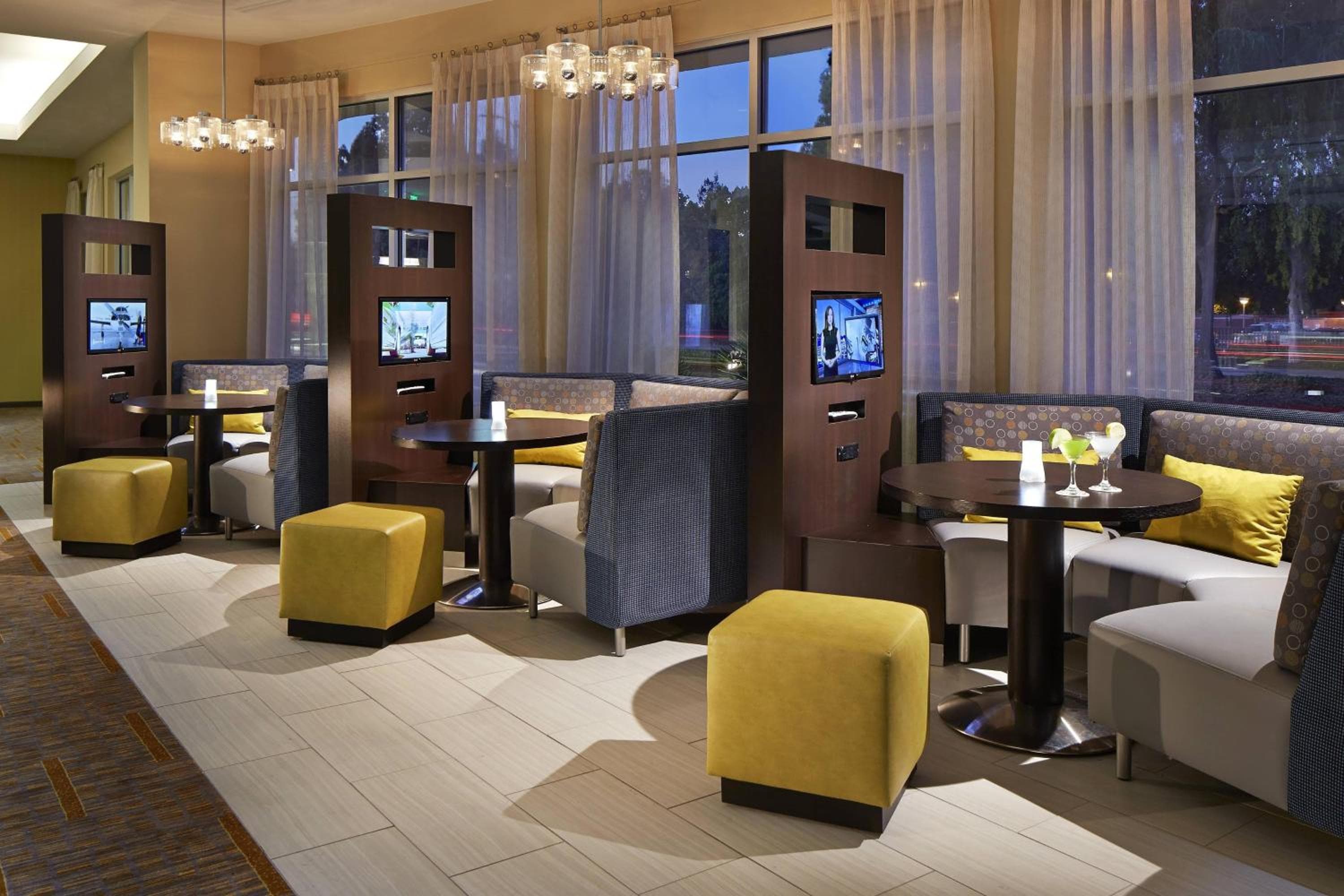 Courtyard by Marriott Sunnyvale Silicon Valley