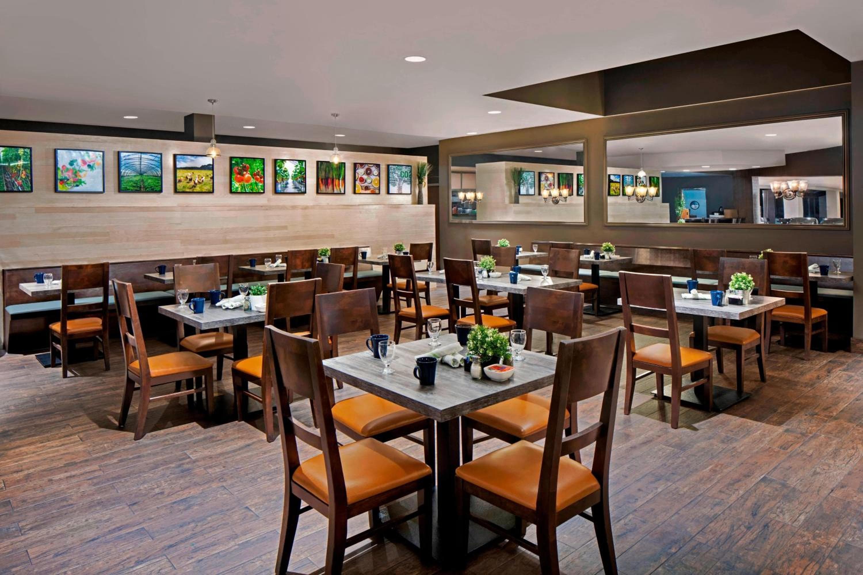 Four Points by Sheraton Anaheim