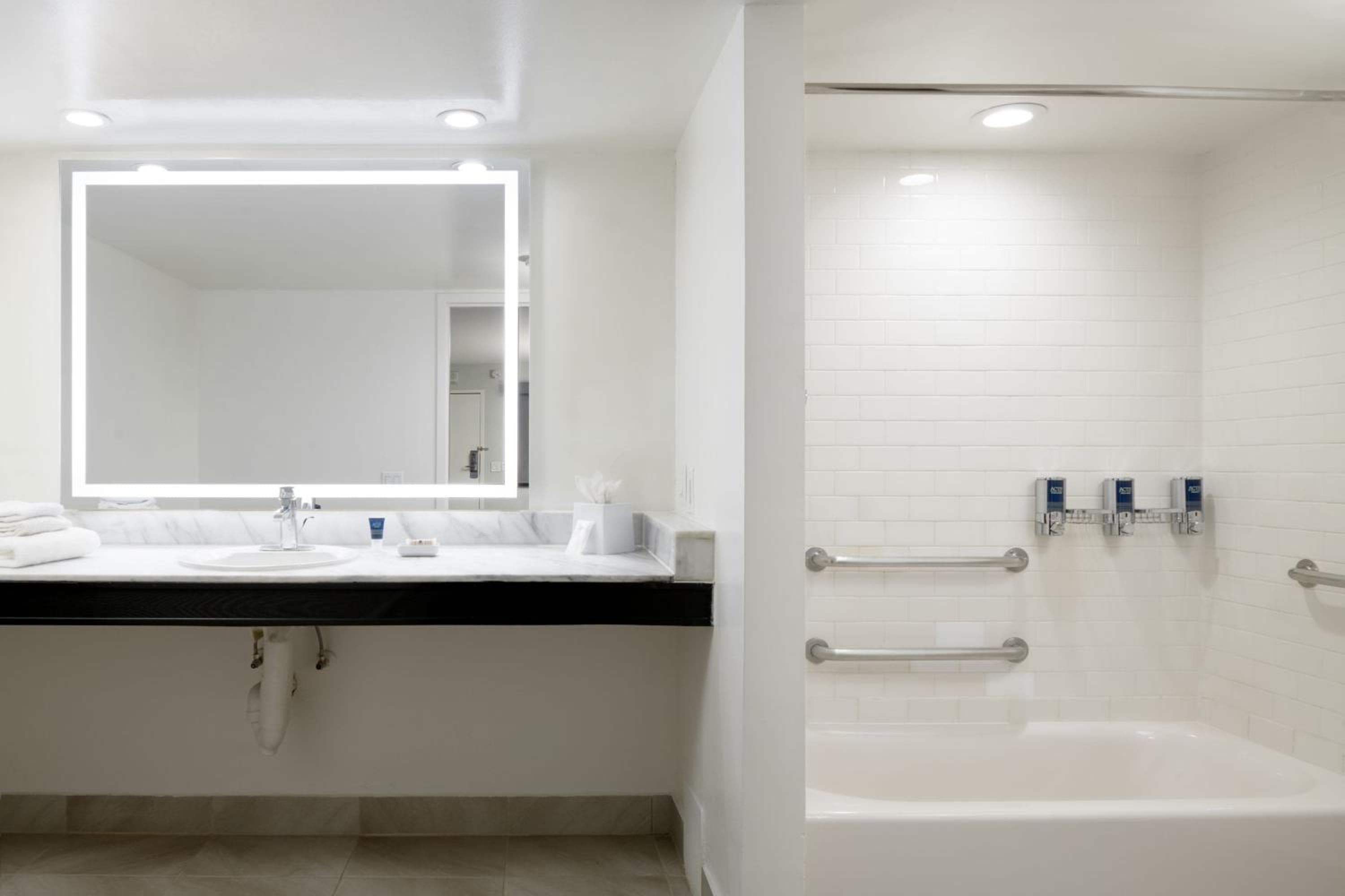 Four Points by Sheraton Anaheim