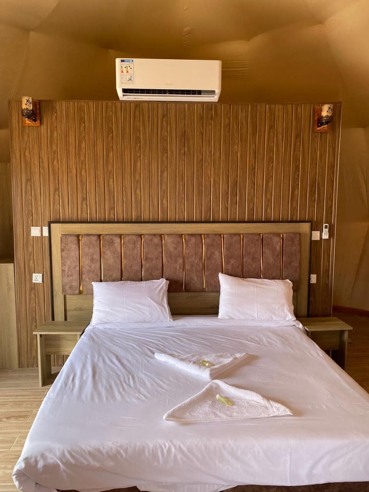 Al Rifi Luxury Camp